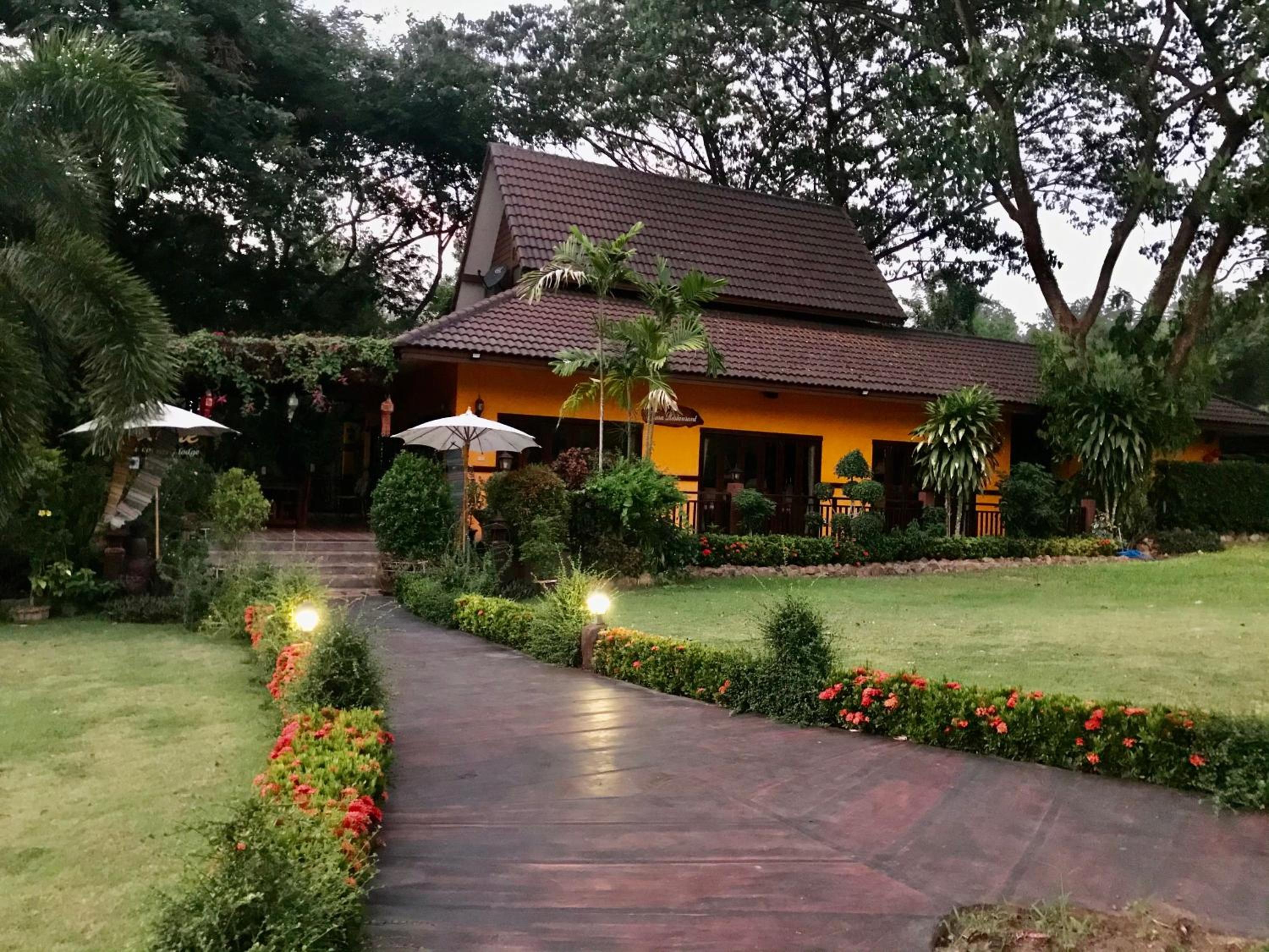 Papai Country Lodge SHA