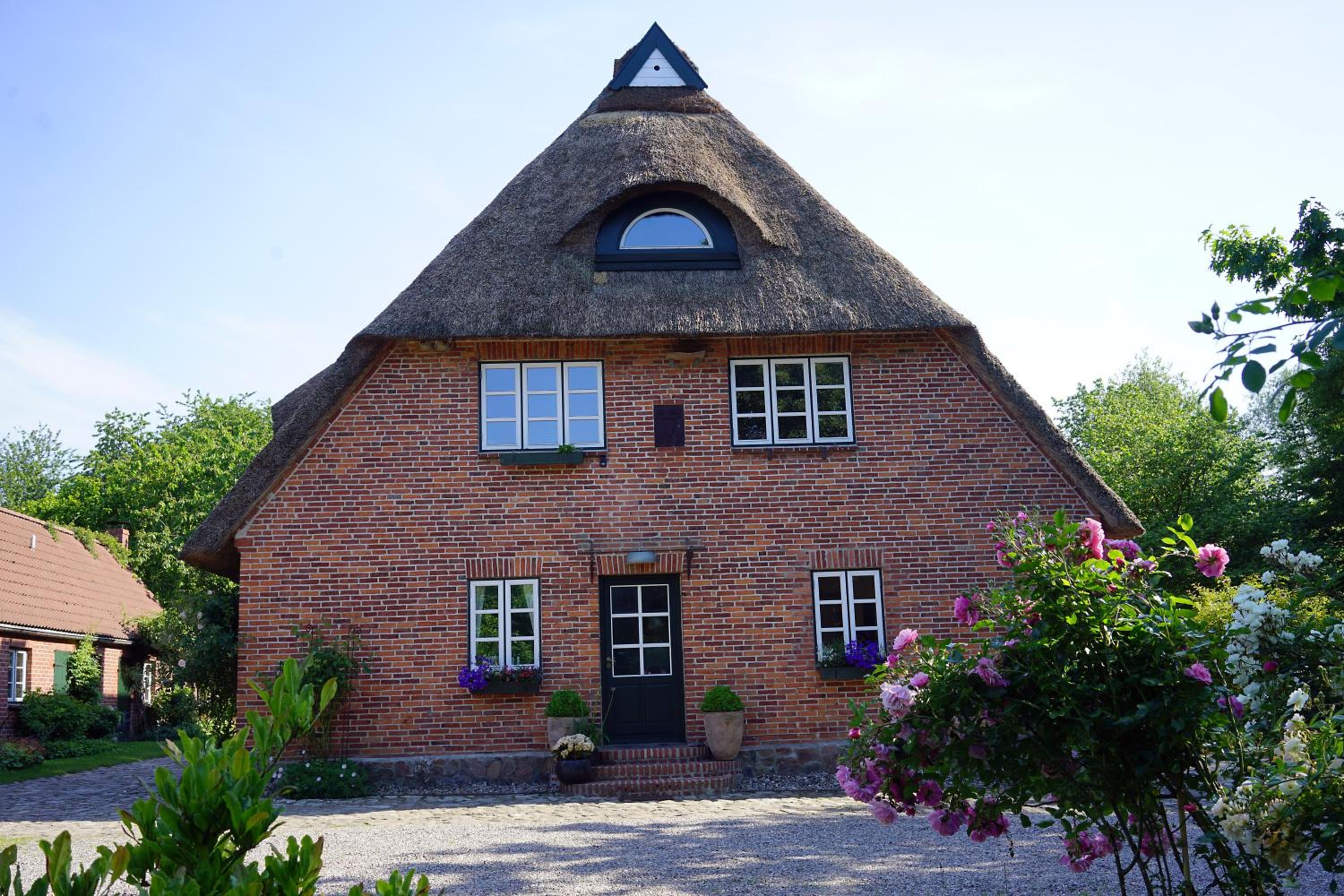 "Haus auf dem Berg" view 5