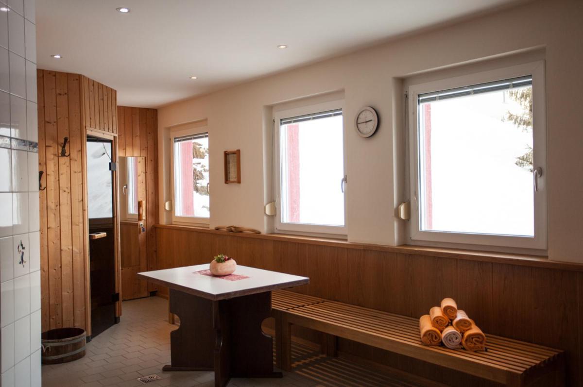 Pension Edelweiss - Bergdorf Gargellen 1423m - 200m zur Schafbergbahn