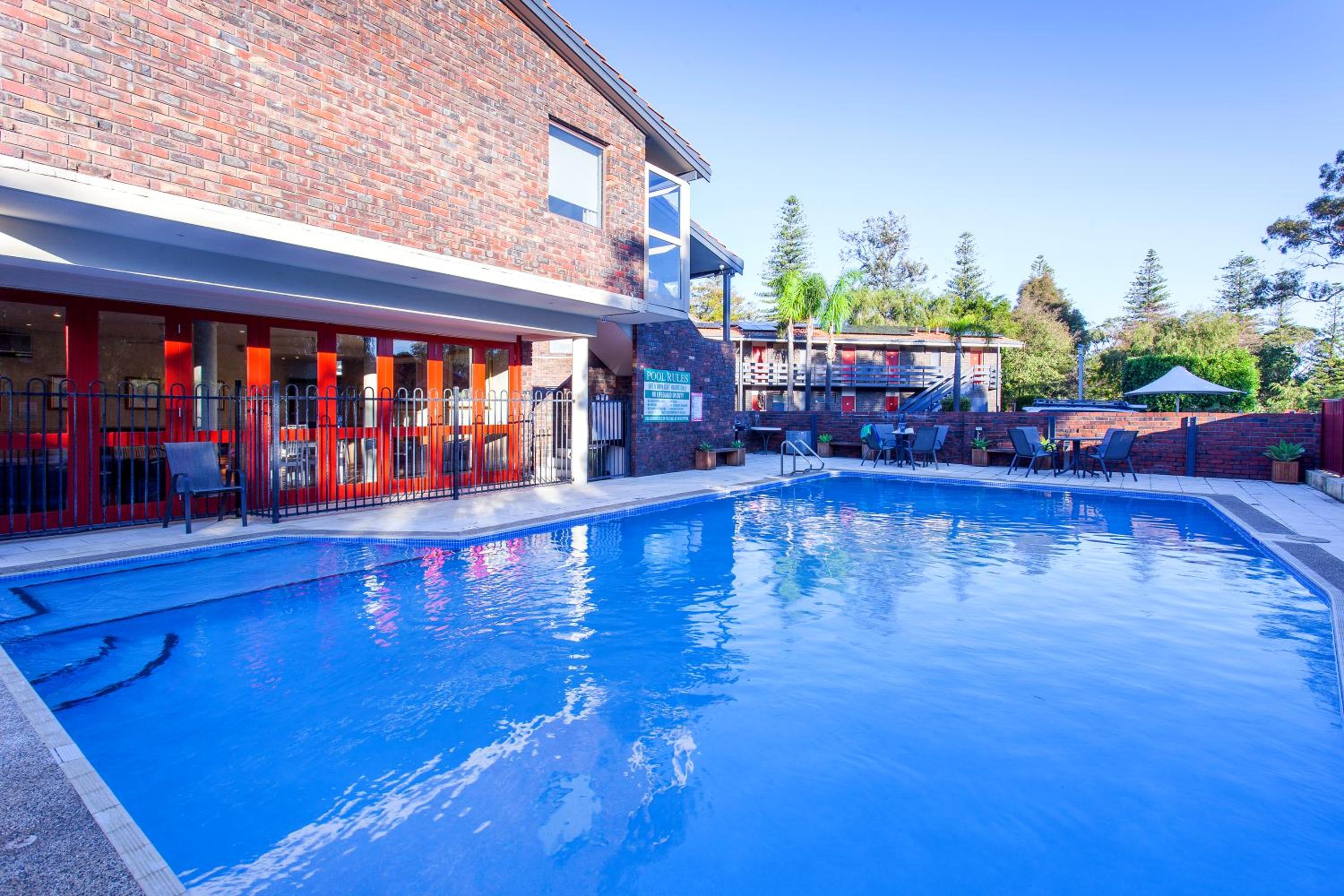 Kings Park Motel