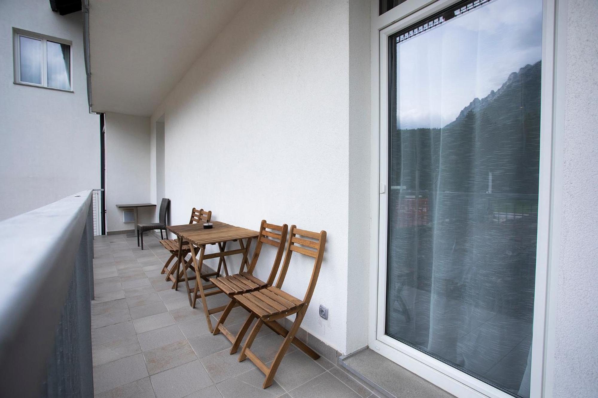 Apartments Trio