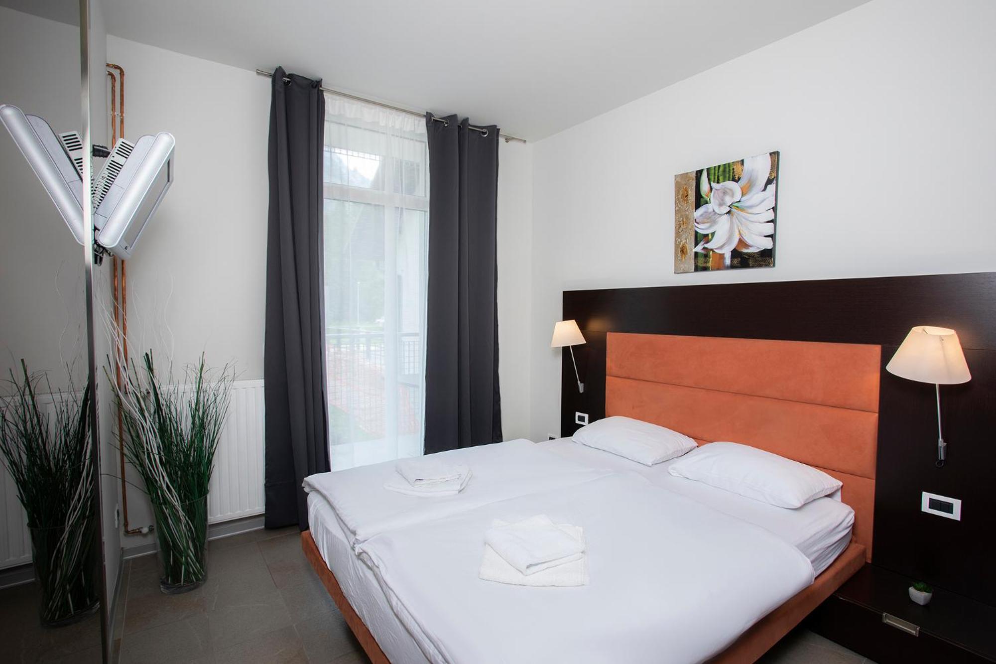 Apartments Trio