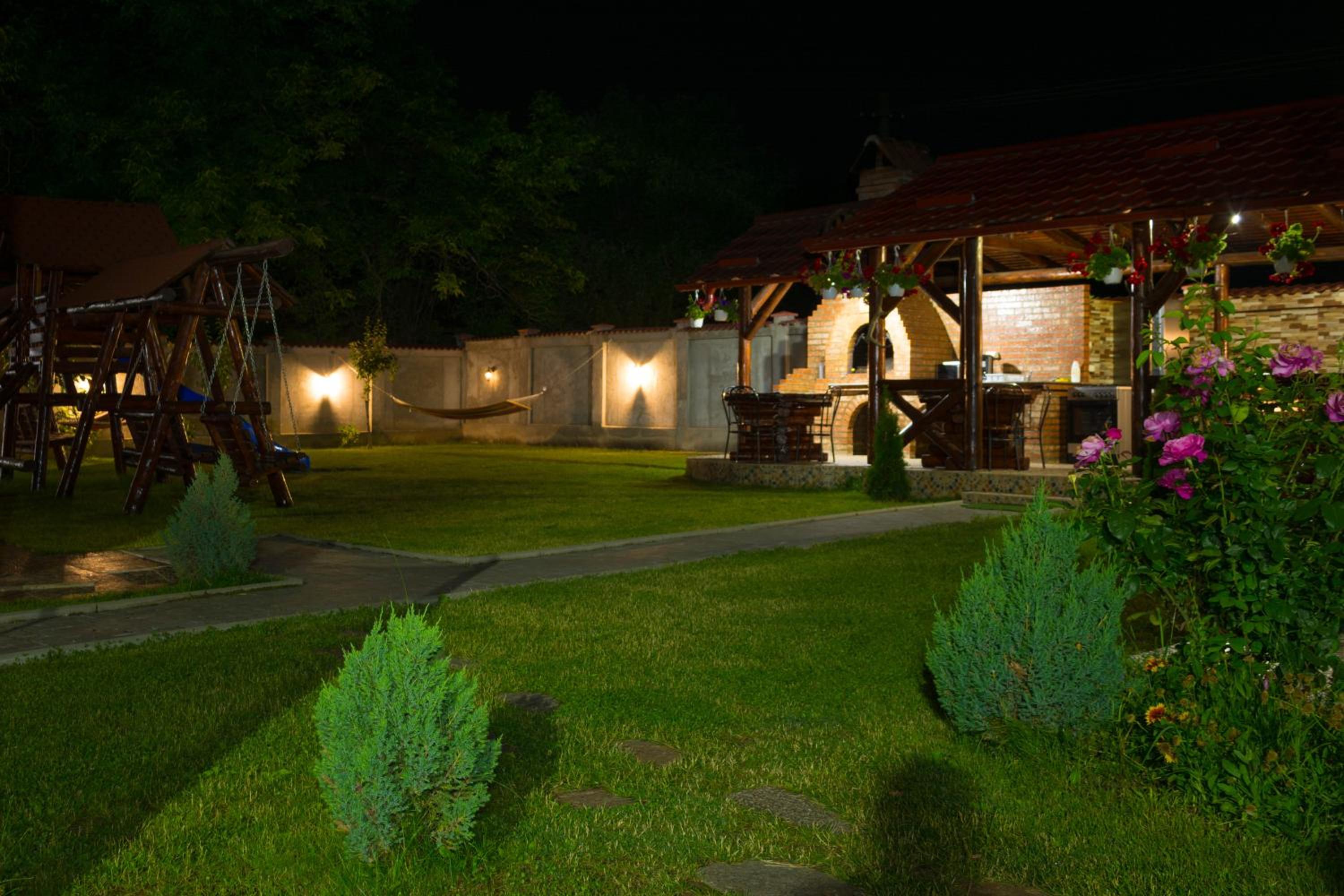 Photo 37