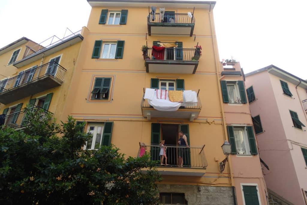 IRMA Manarola photo 5