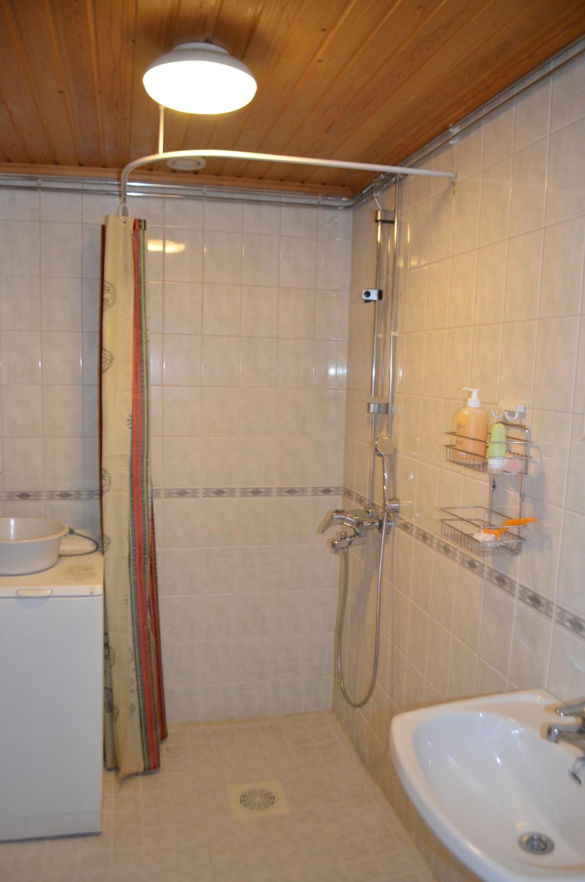 Photo 17