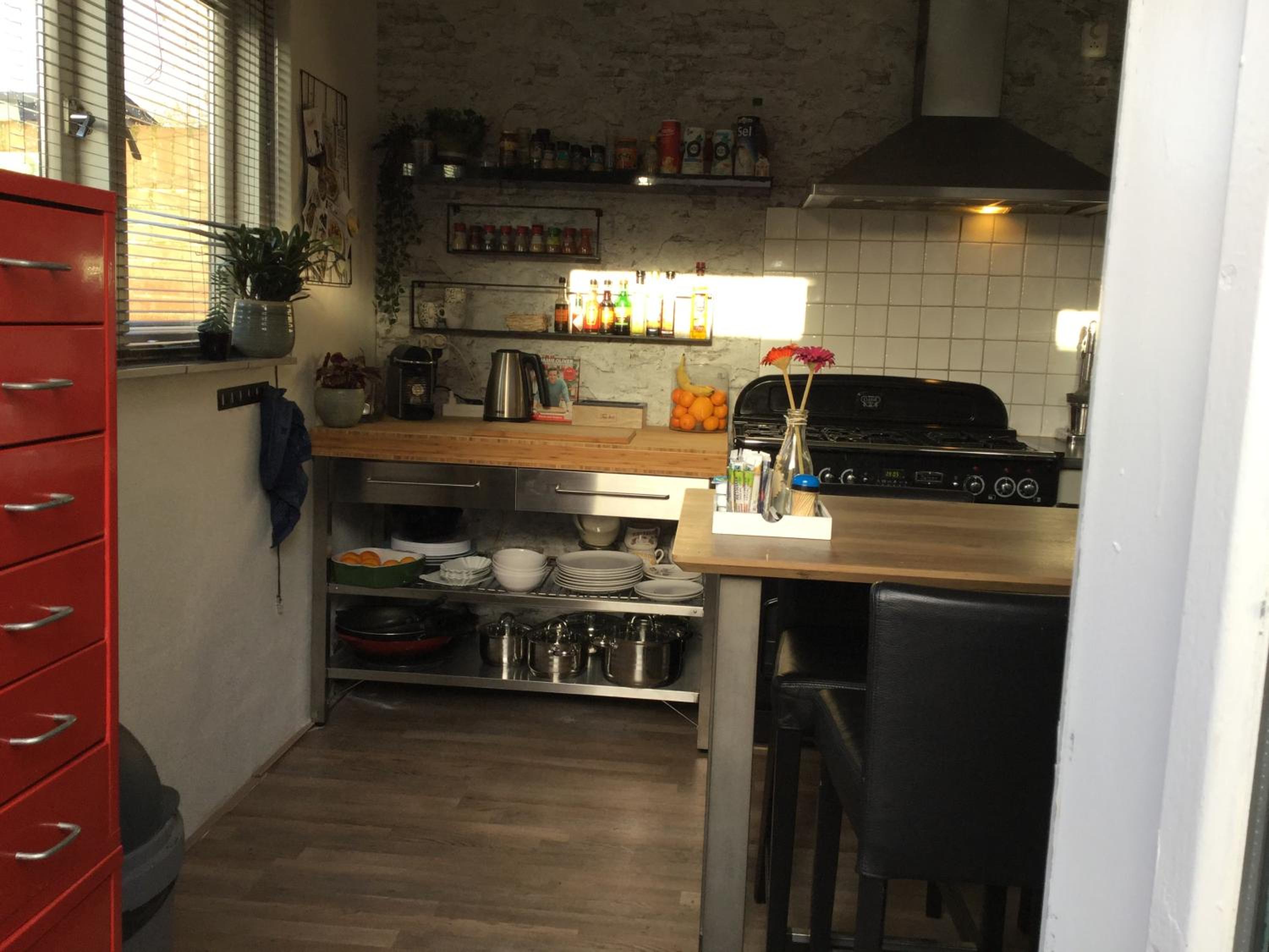 Photo 9