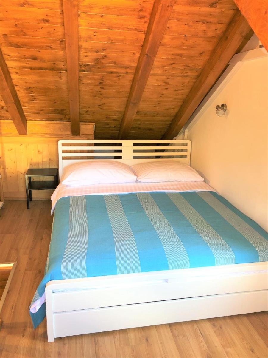 Old town apartment Mare view 4