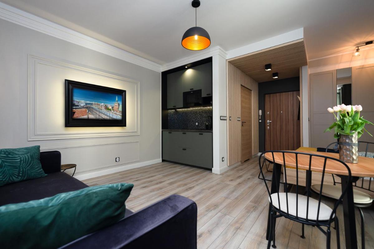 Grey Horse Apartment premium view 2