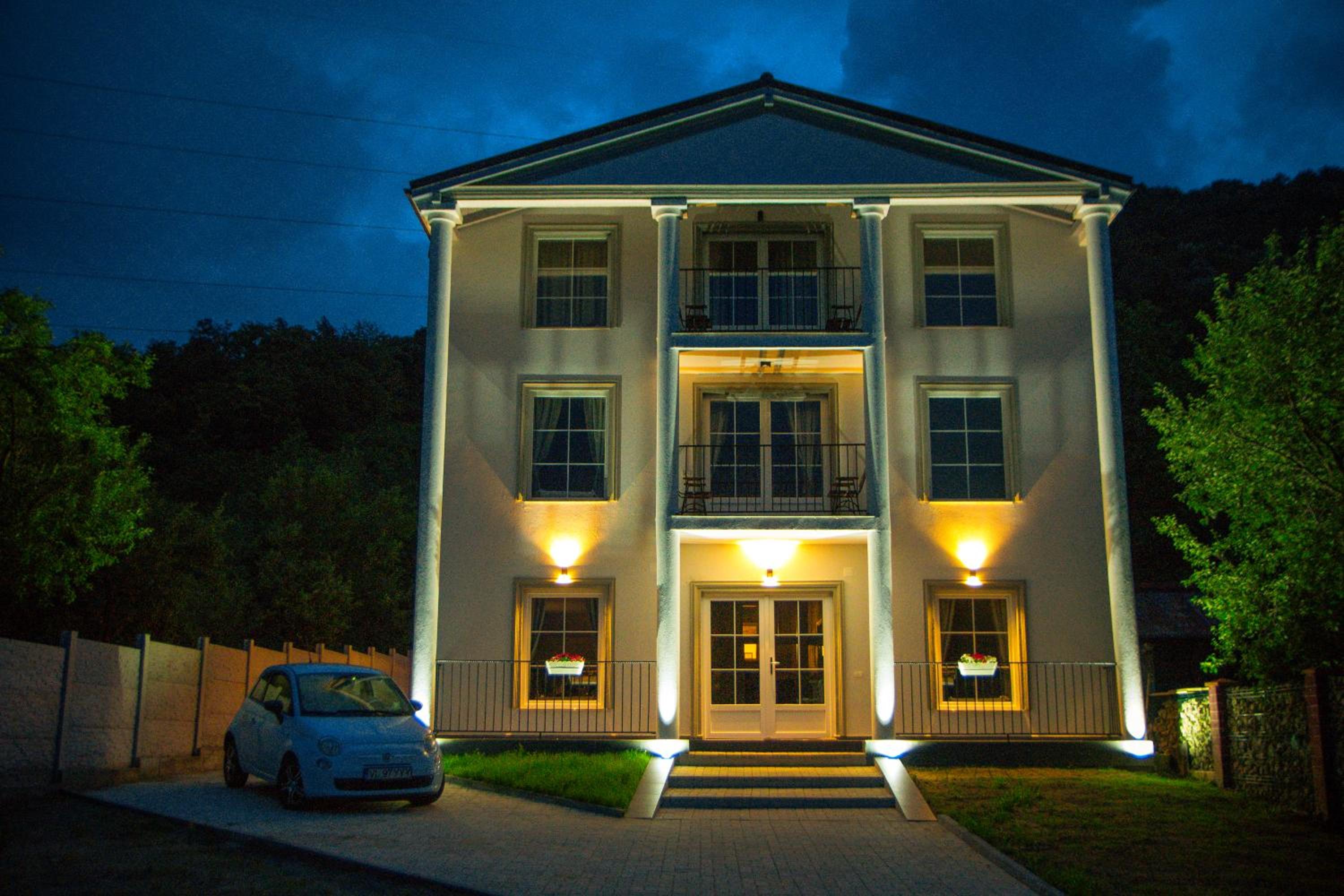 Hotel Green Hill Villa - Image 1