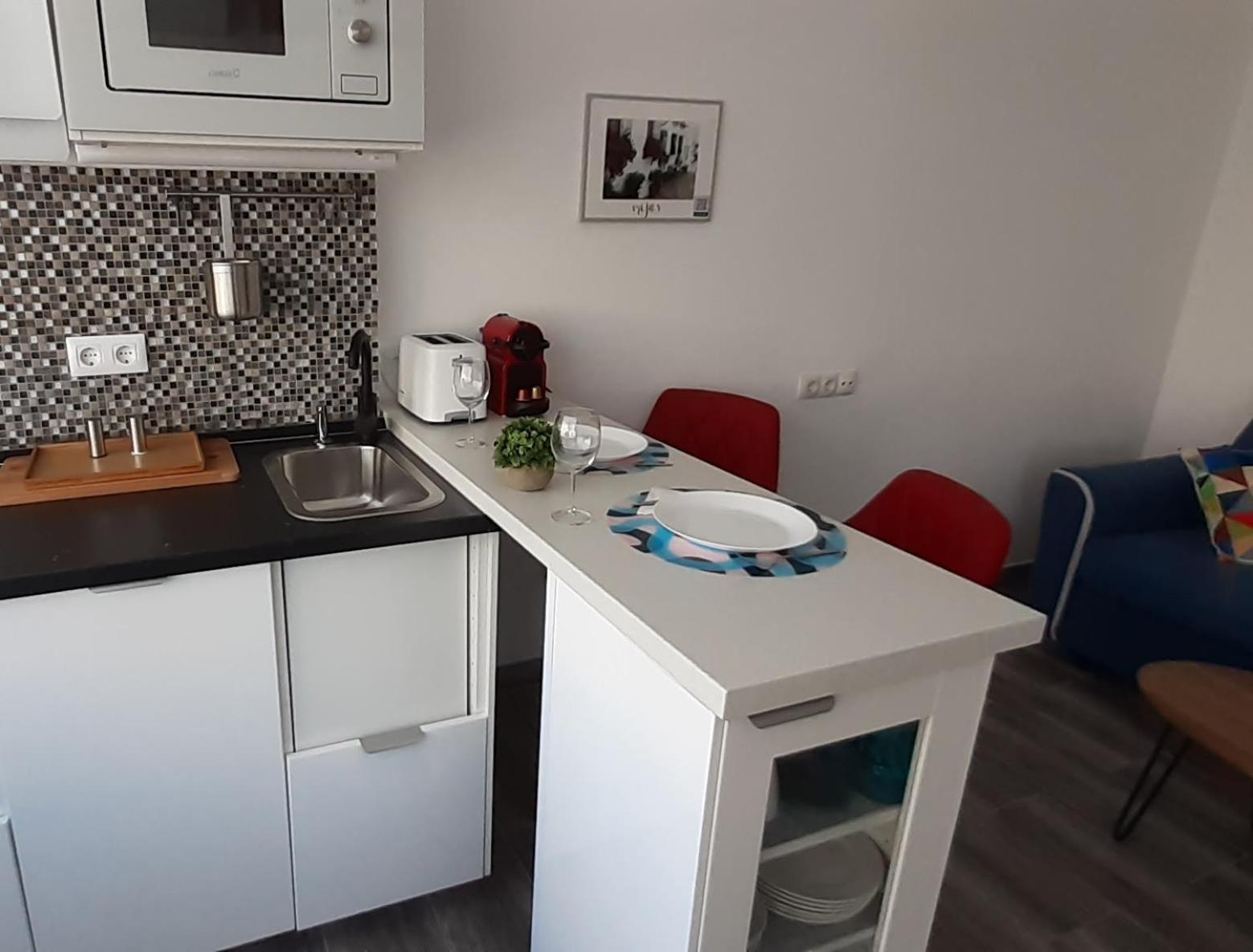 Torremolinos Suite photo 3