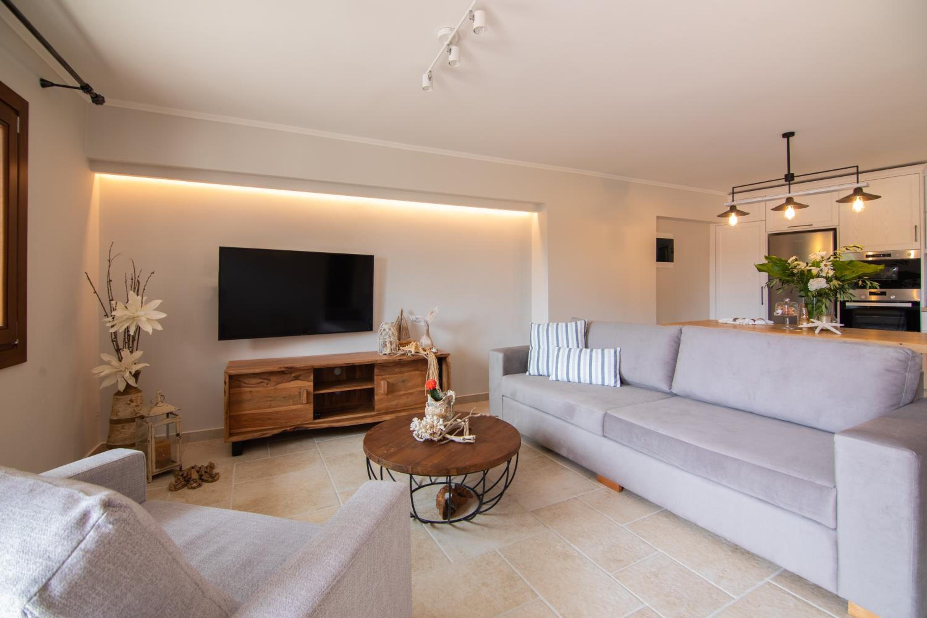 Dimoulias House view 3