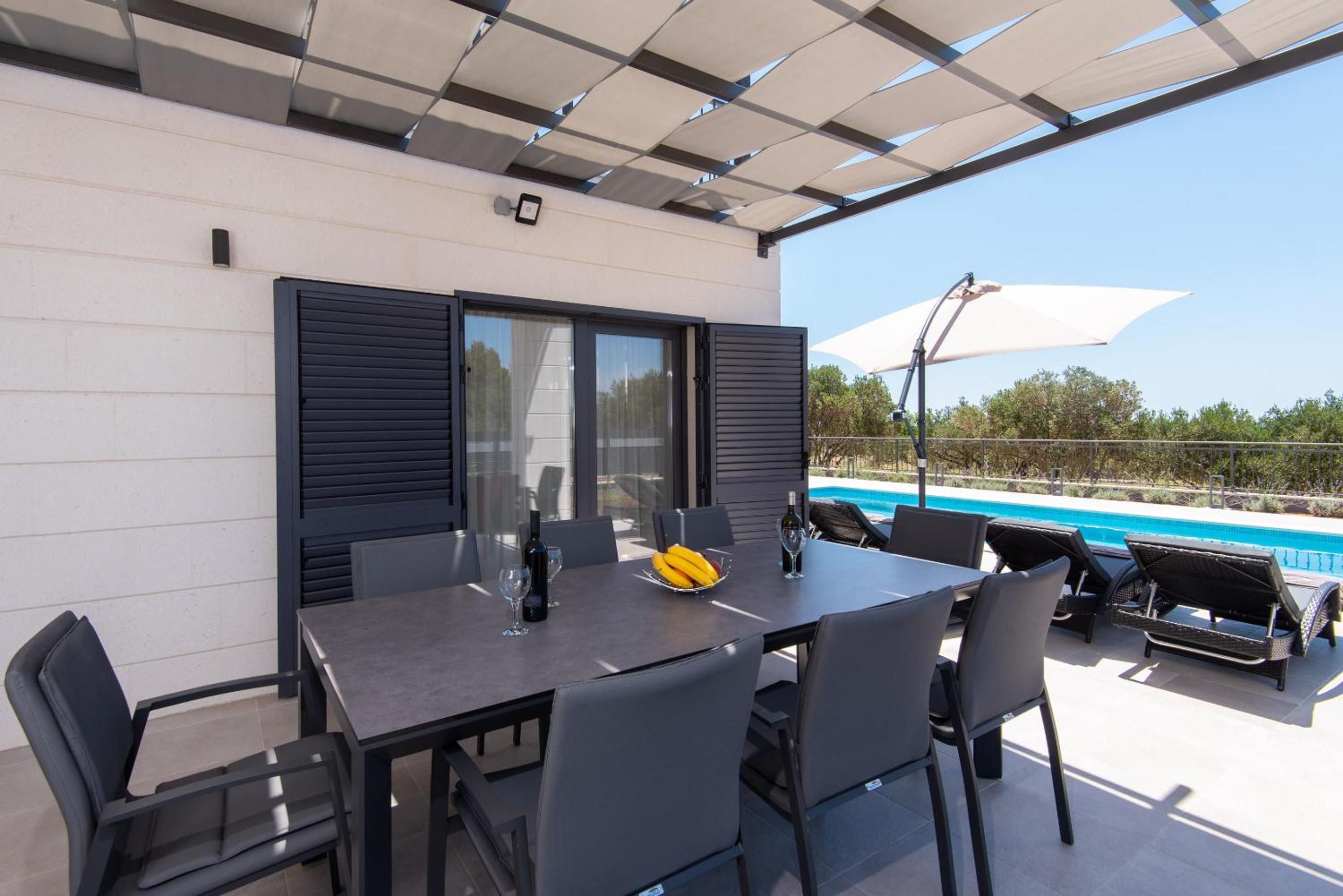 Vila MASLINA view 4