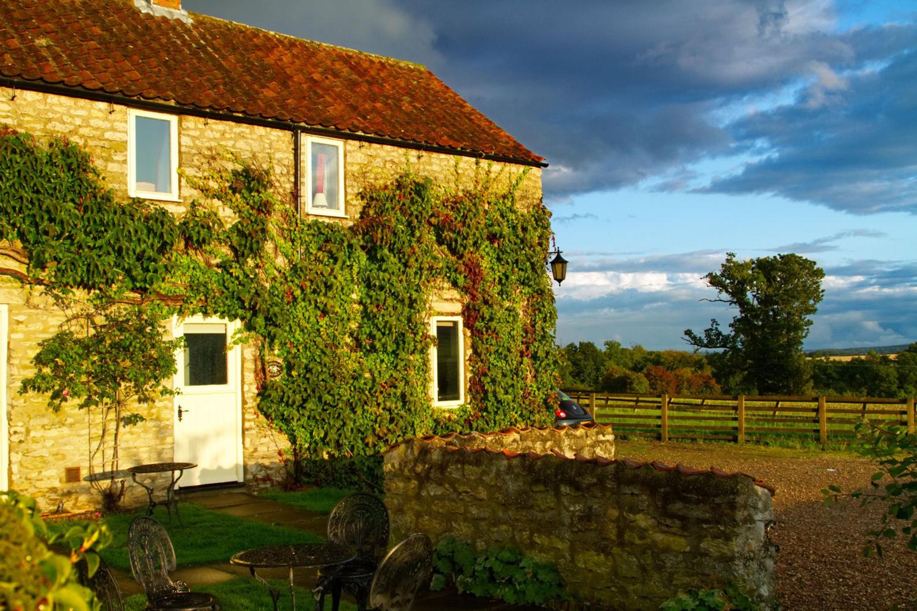 Kirkdale Cottage view 4