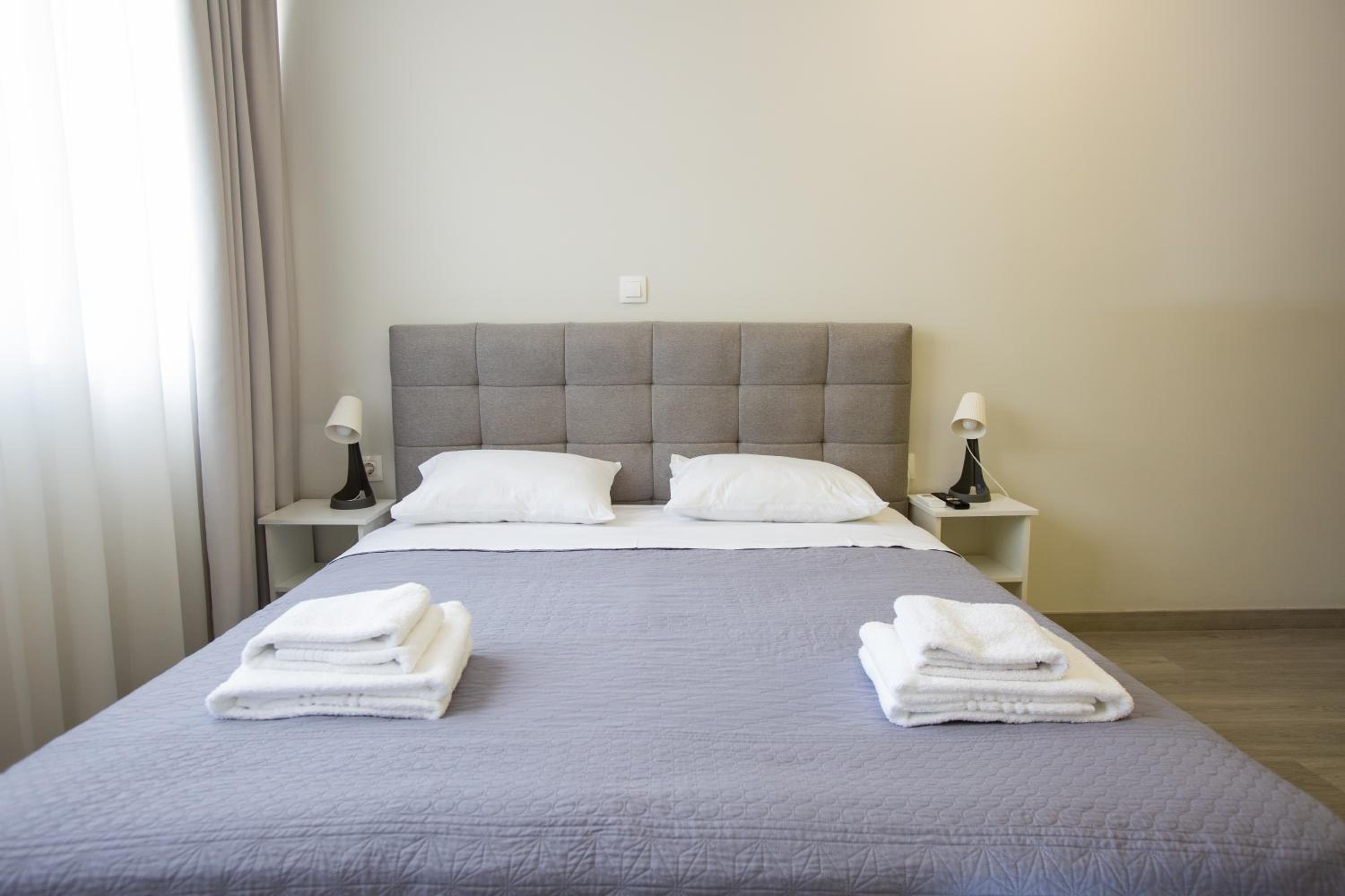Raise Rooms in Center of Athens — 11