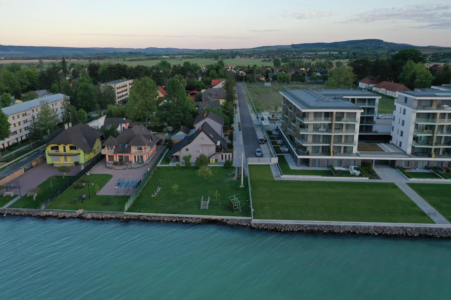 Hullám Apartman view 5