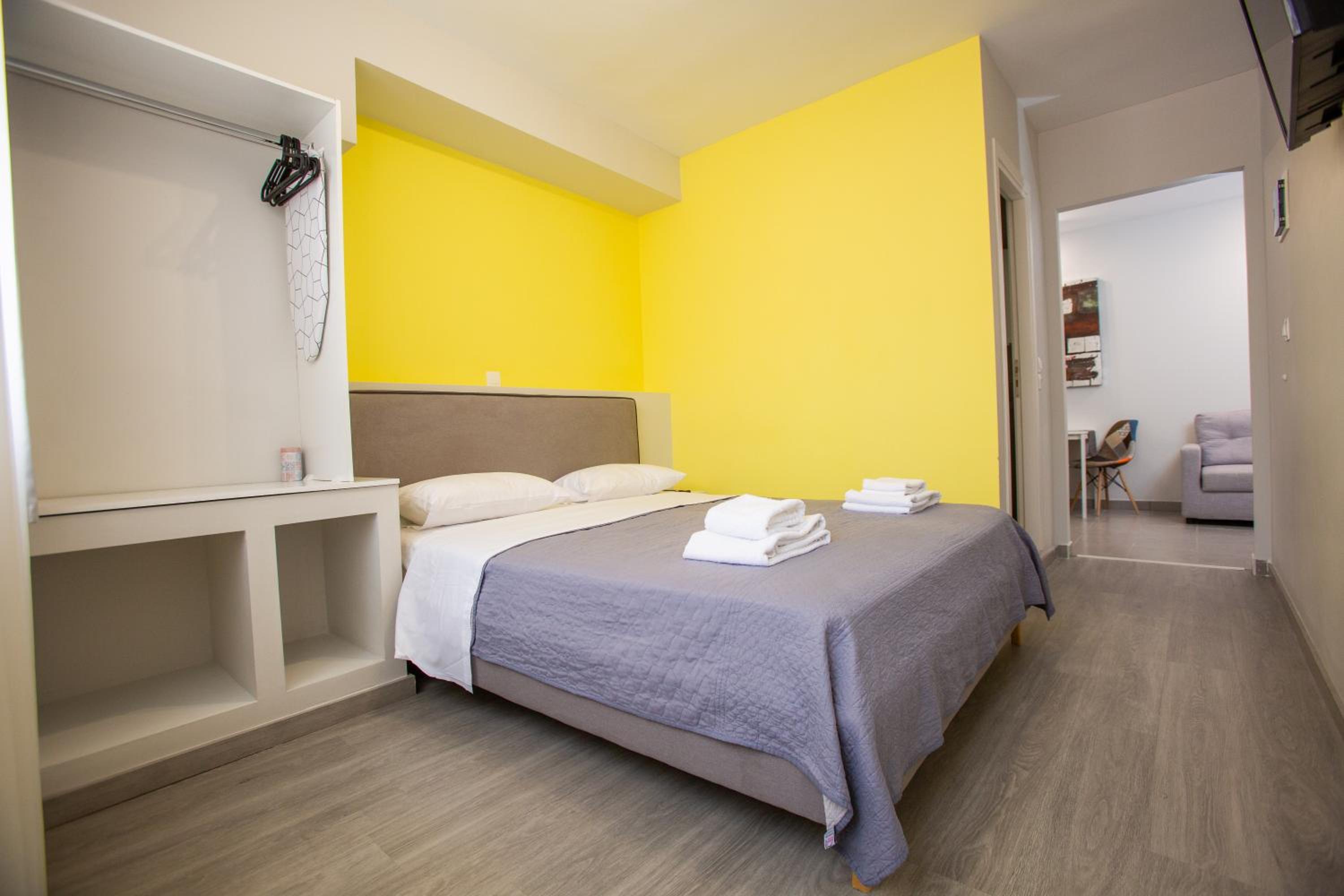 Raise Rooms in Center of Athens — 10