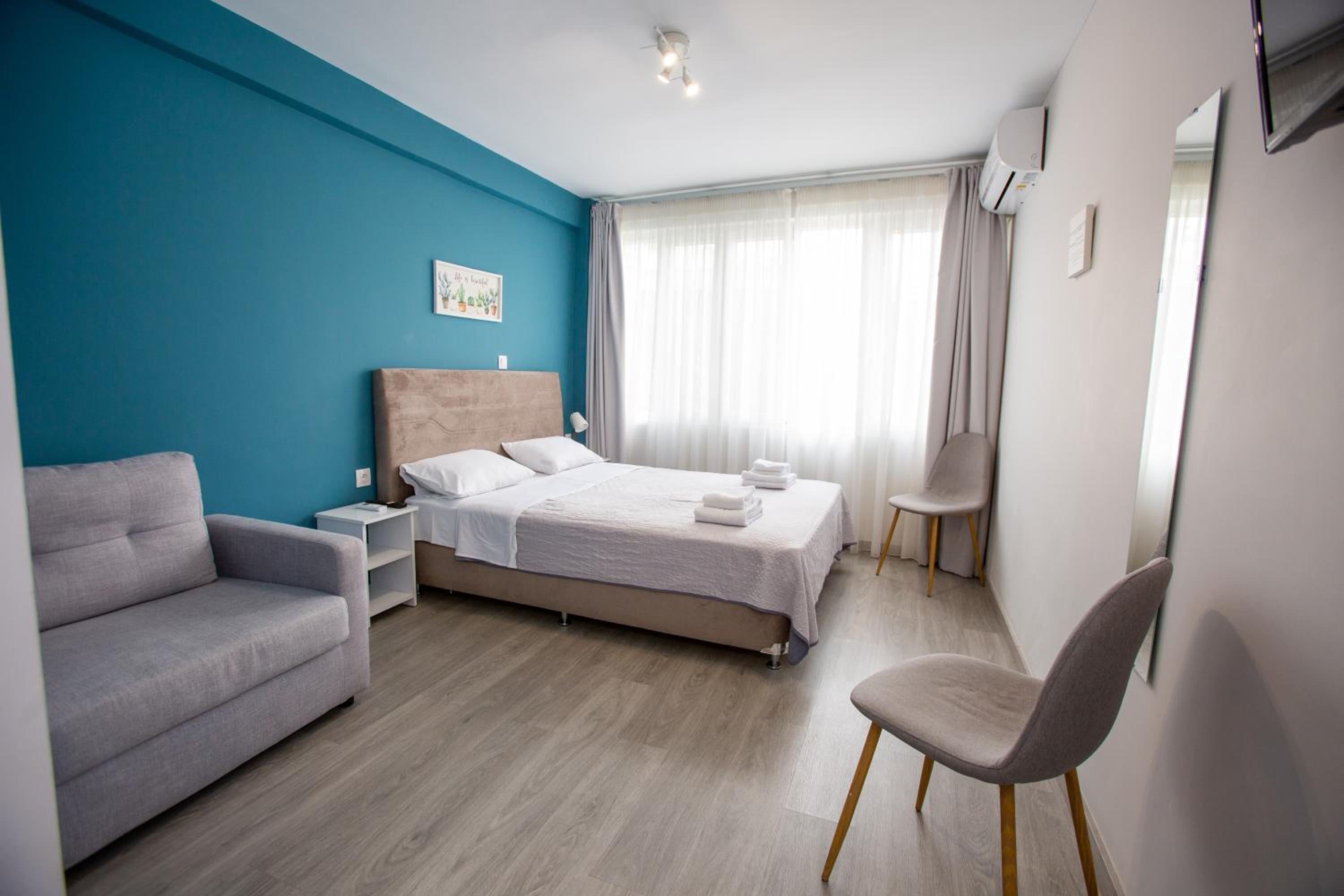 Raise Boutique Rooms in the Center of Athens — Athens