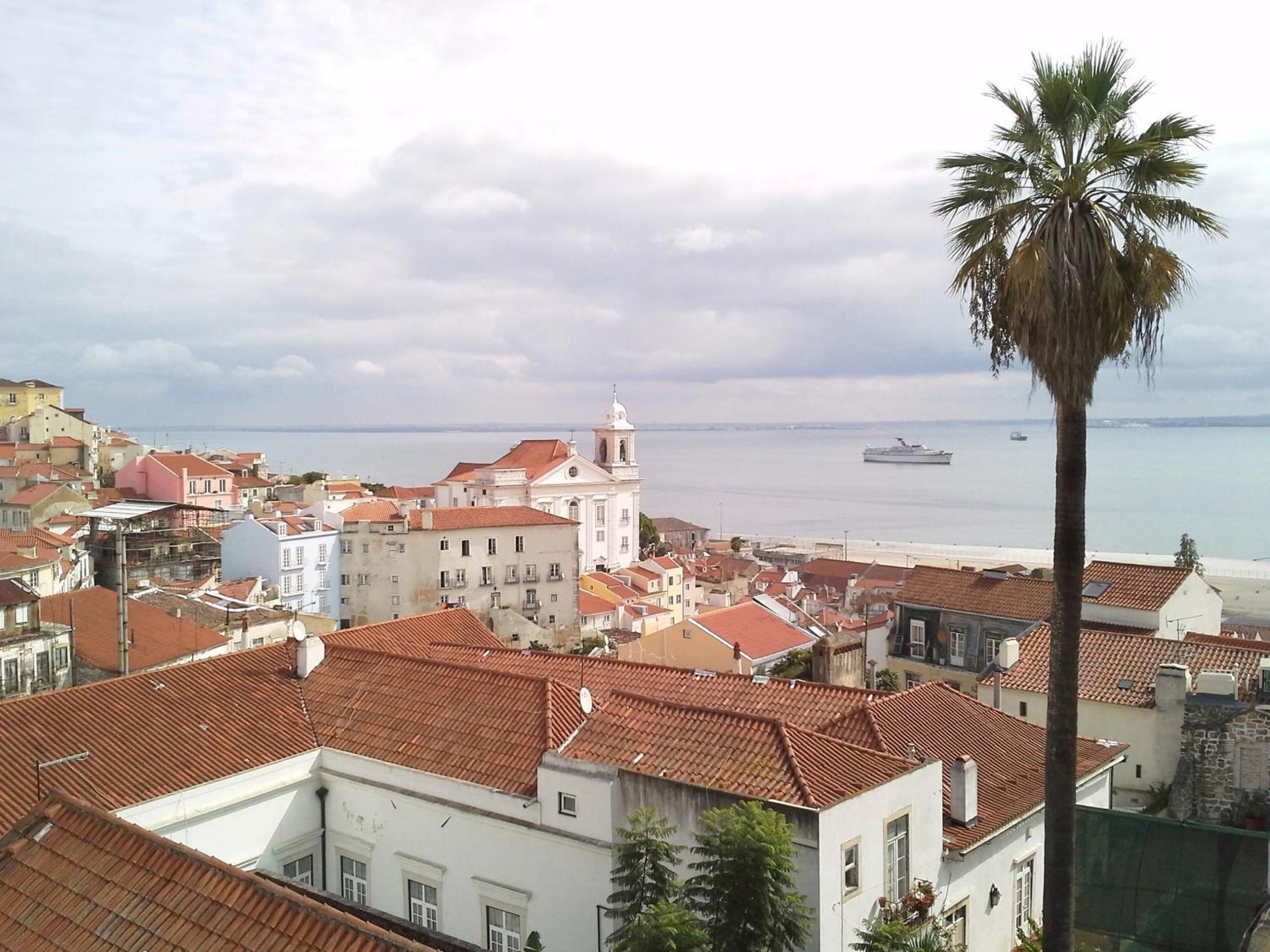 Casa d'Alfama by Lisbon Village Apartments view 3