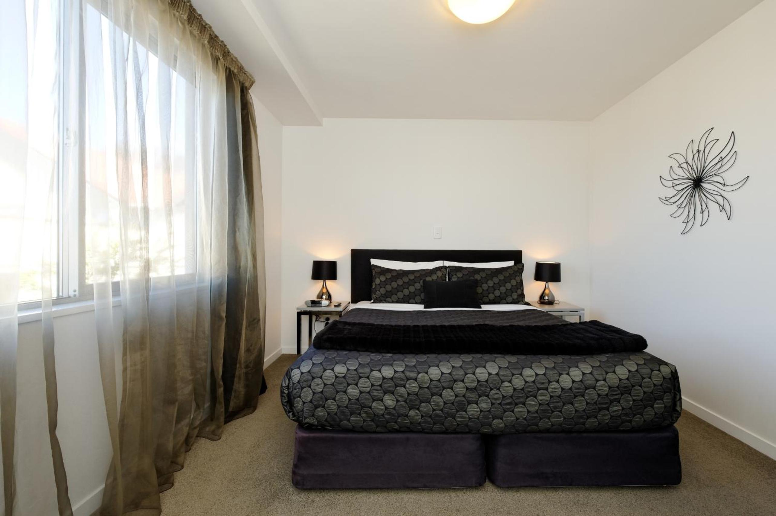Bellano Motel Suites — photo 43