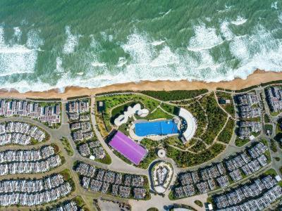 Oceanami Villas & Beach Club 3 bedroom villa view 3