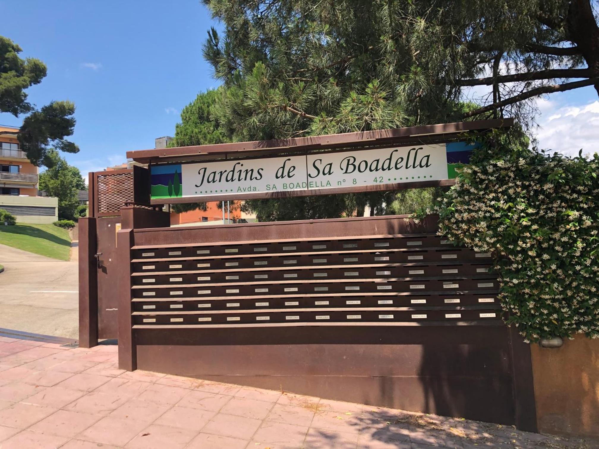 Sunny apartment Sa Boadella big solarium sea view