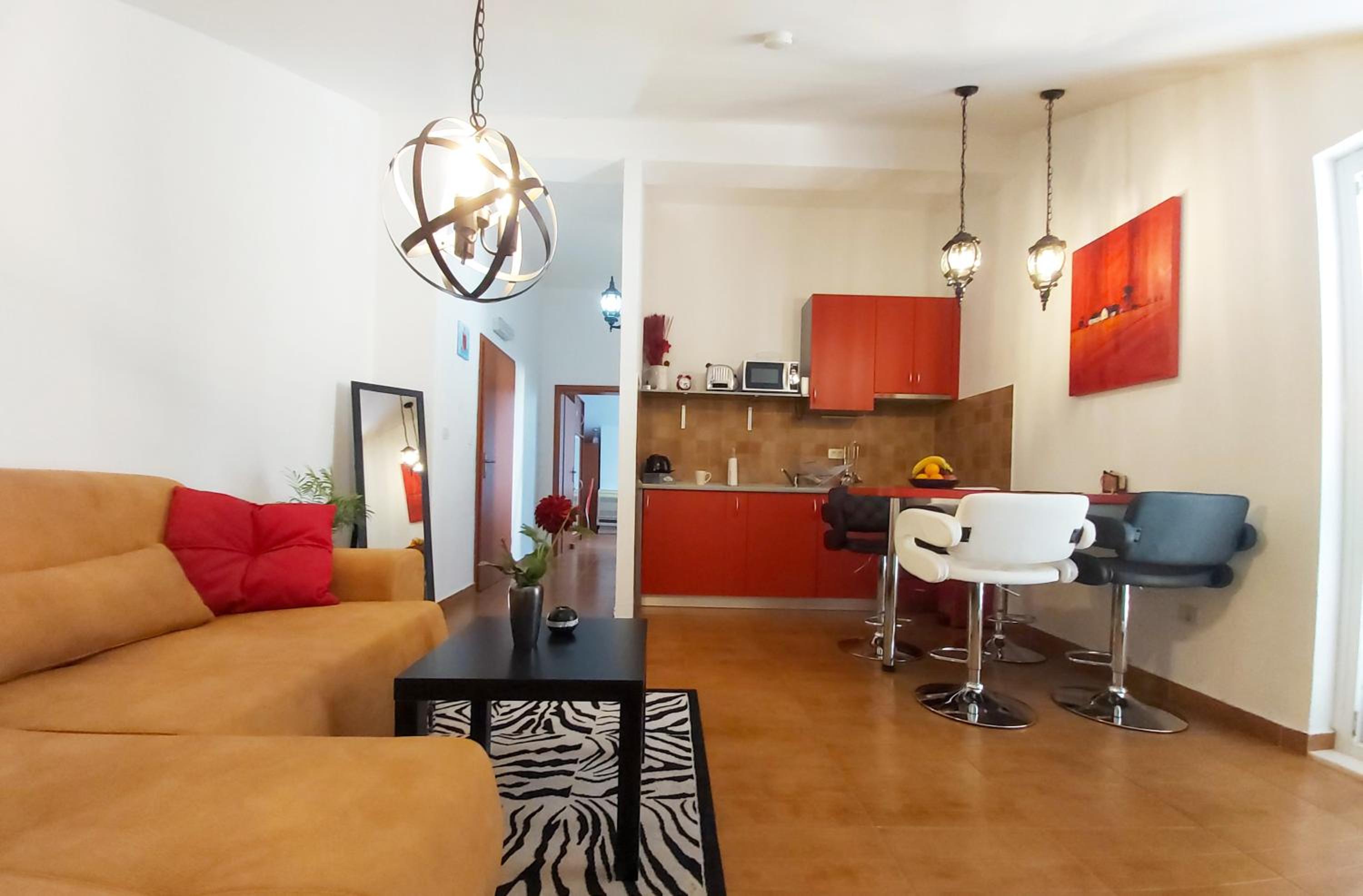 Adria Apartments and Rooms