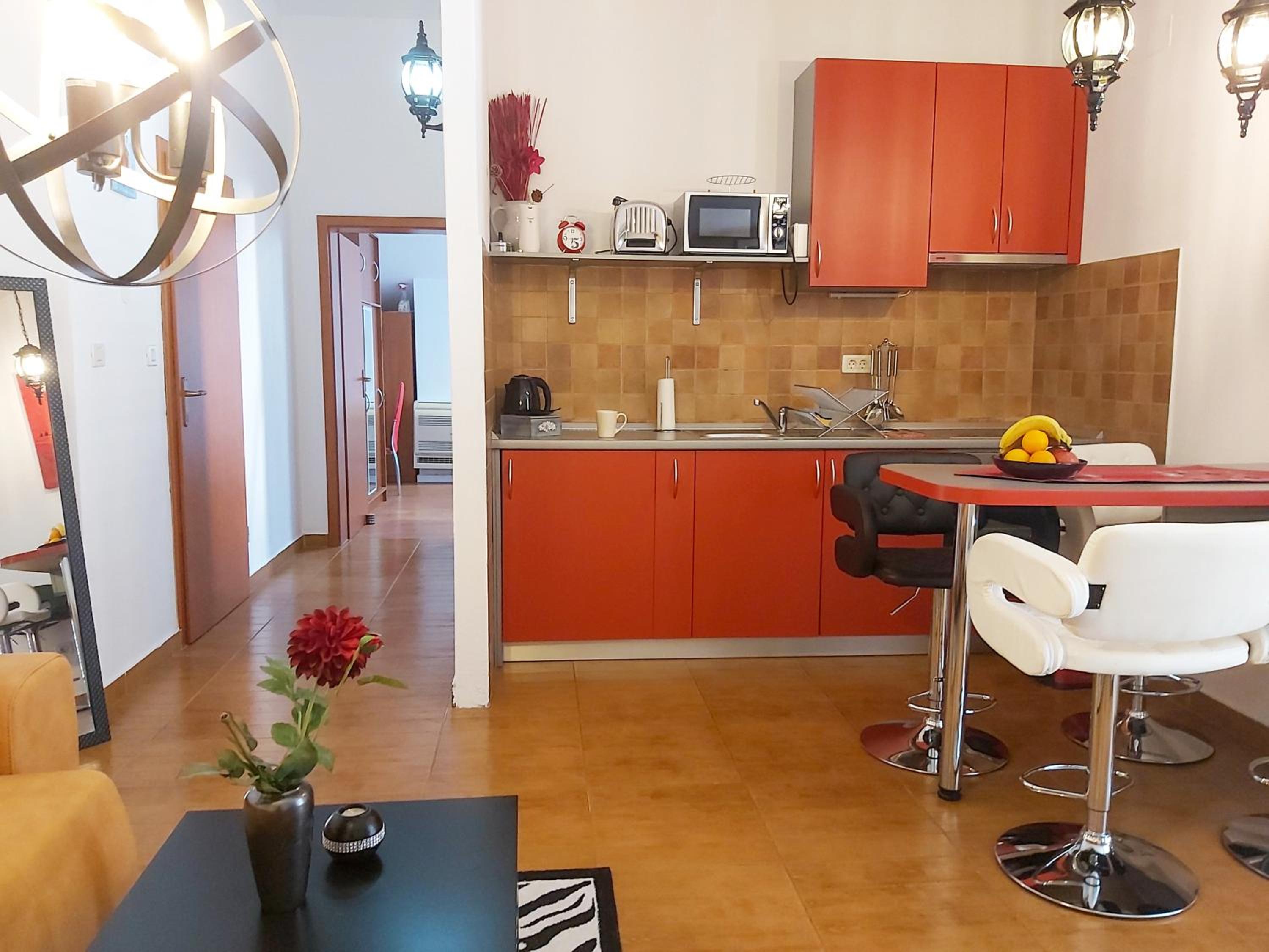 Adria Apartments and Rooms