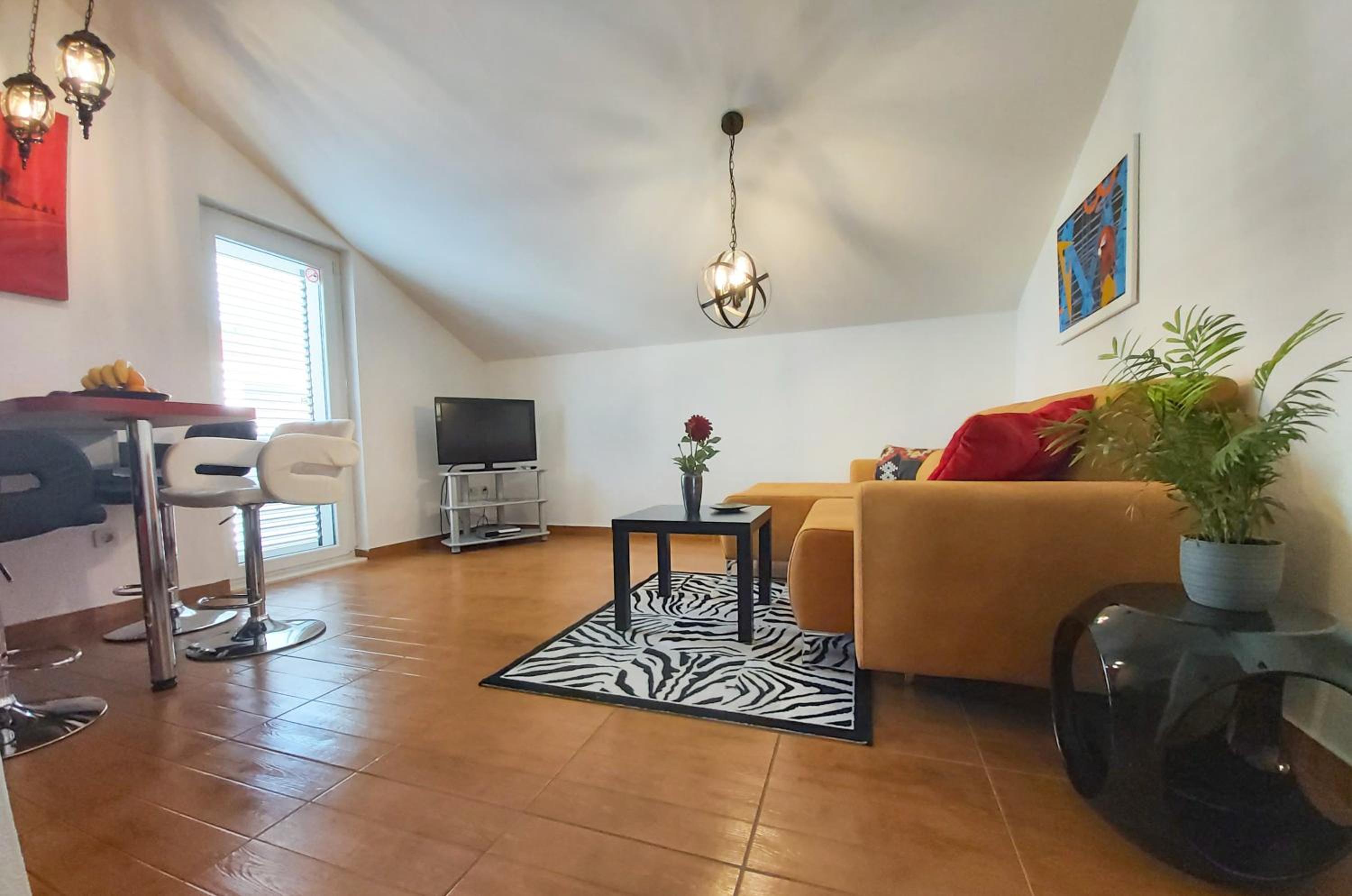 Adria Apartments and Rooms