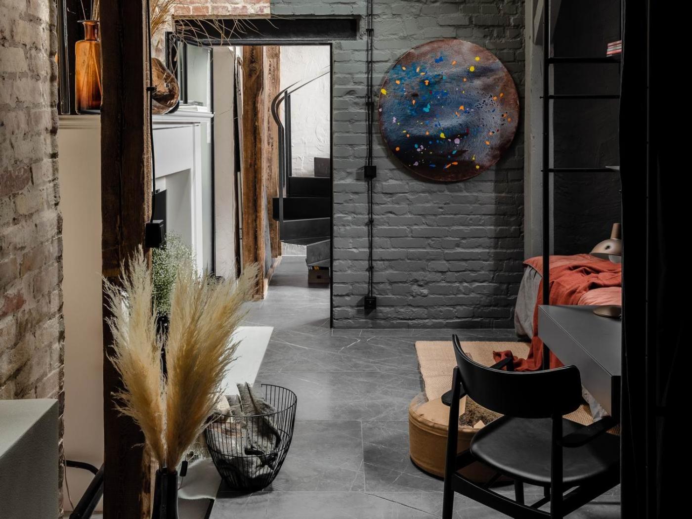 Mystictone - loft in the heart of Warsaw - Nowy Świat ROOMTONES view 3