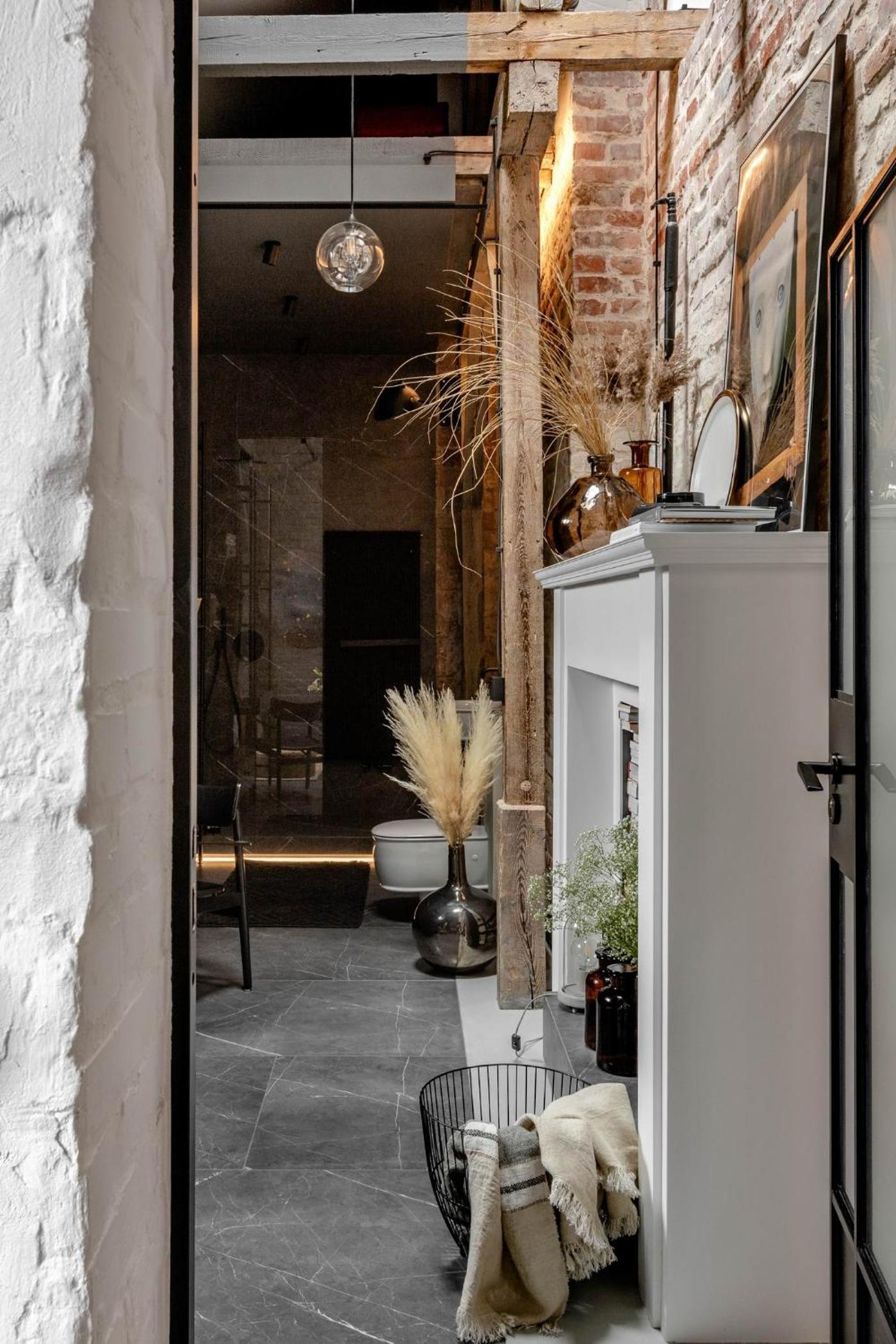 Mystictone - loft in the heart of Warsaw - Nowy Świat ROOMTONES view 2