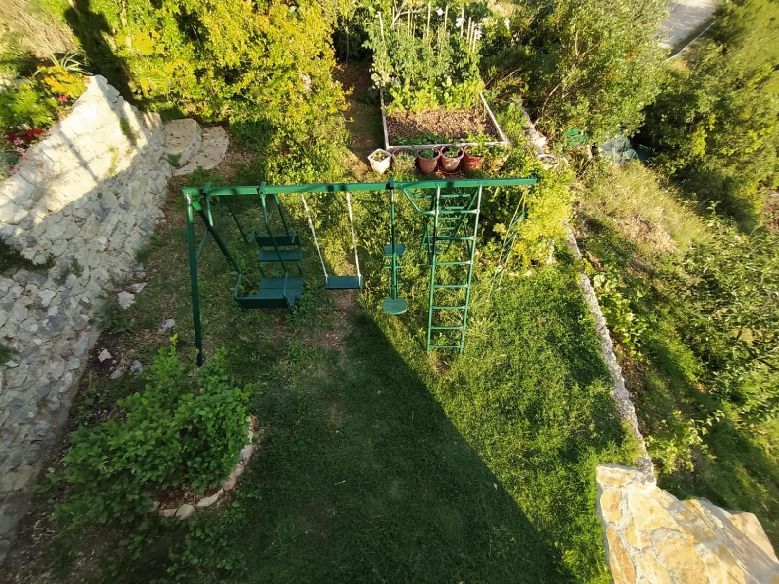 Photo 43