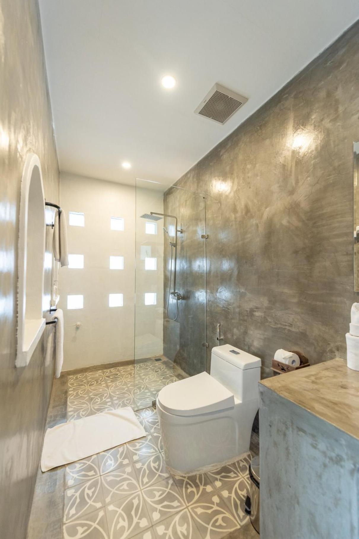 Victory Road Villas