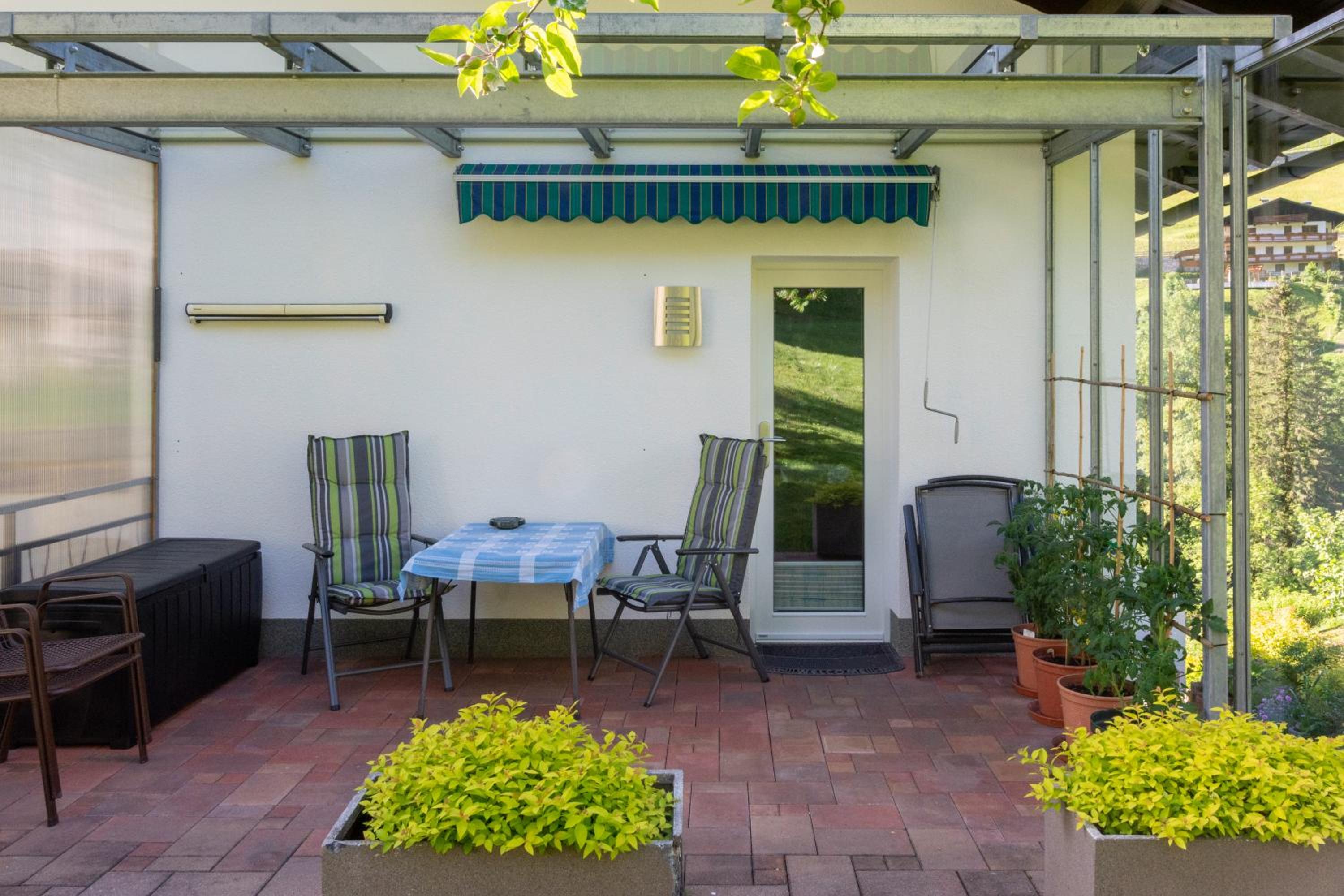 Ferienwohnung Elfriede view 2