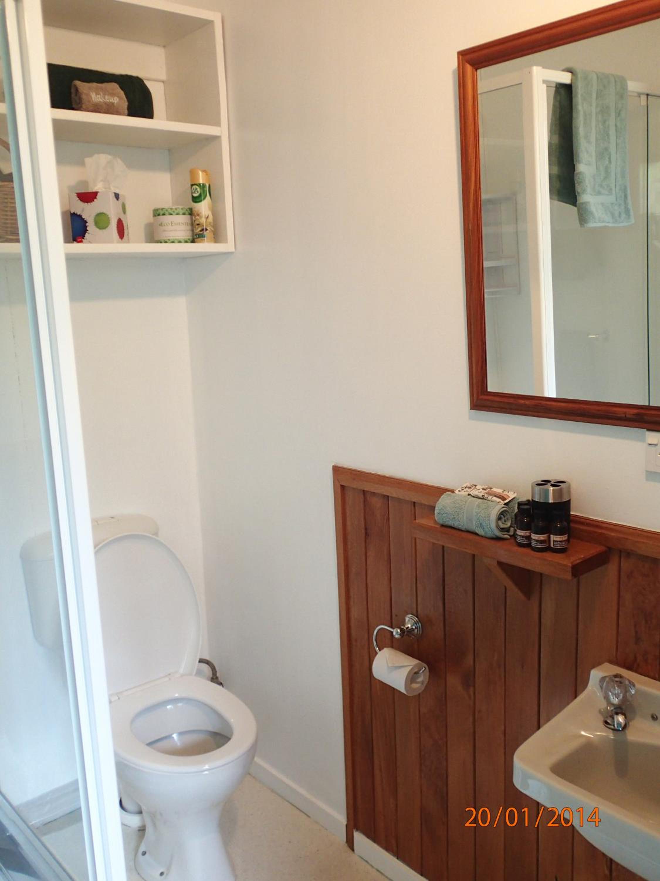 Grafton Cottage & Chalets