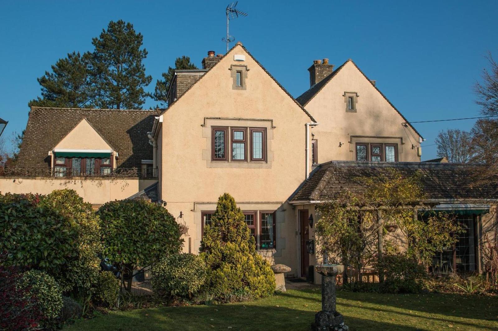 Coombe House