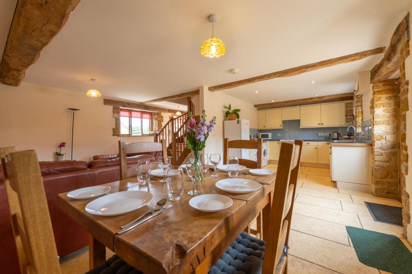 The Drey - Ash Farm Cotswolds view 3