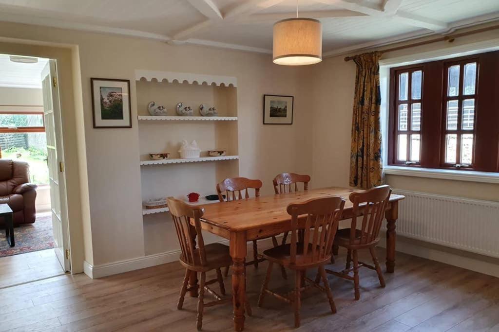 The Gardeners Cottage at Wells House view 3
