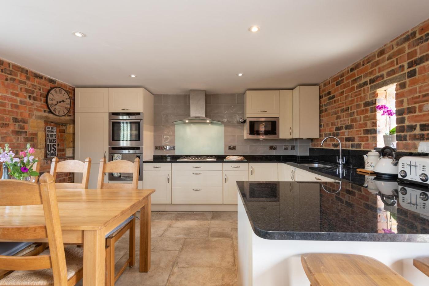 Mill Cottage 2 - Ash Farm Cotswolds view 3