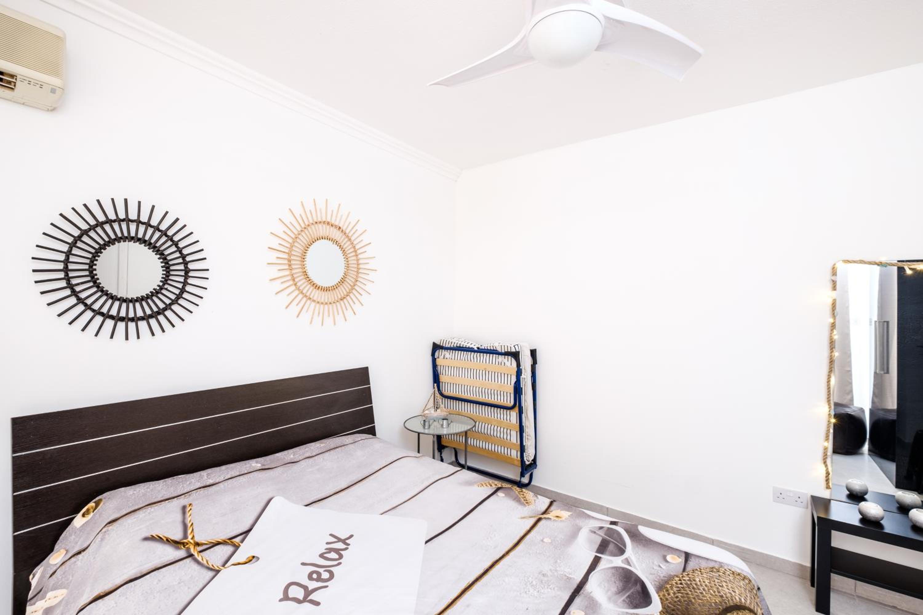Lovely 2 BR Vacation Apt Kohili Beach - 3 Min Walk