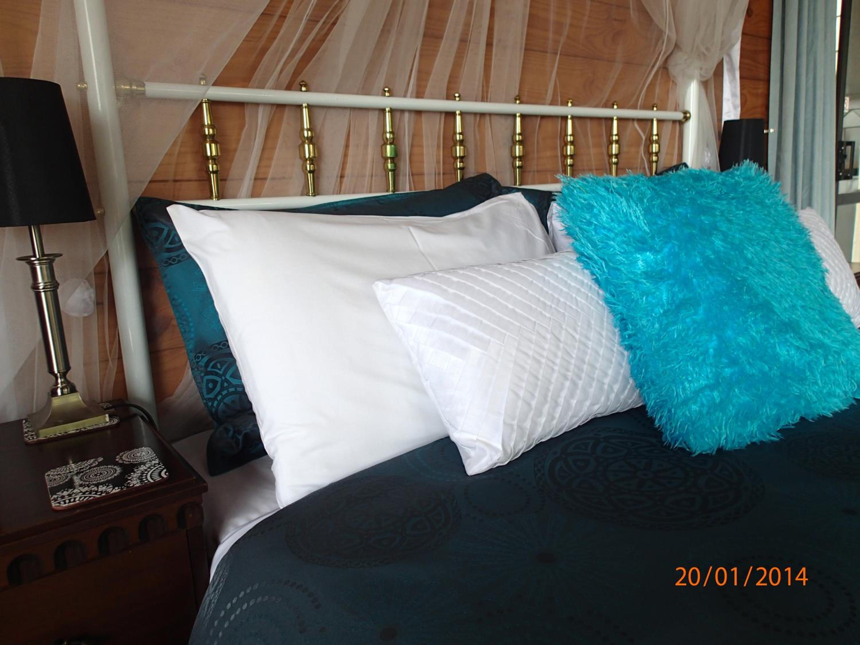 Grafton Cottage & Chalets