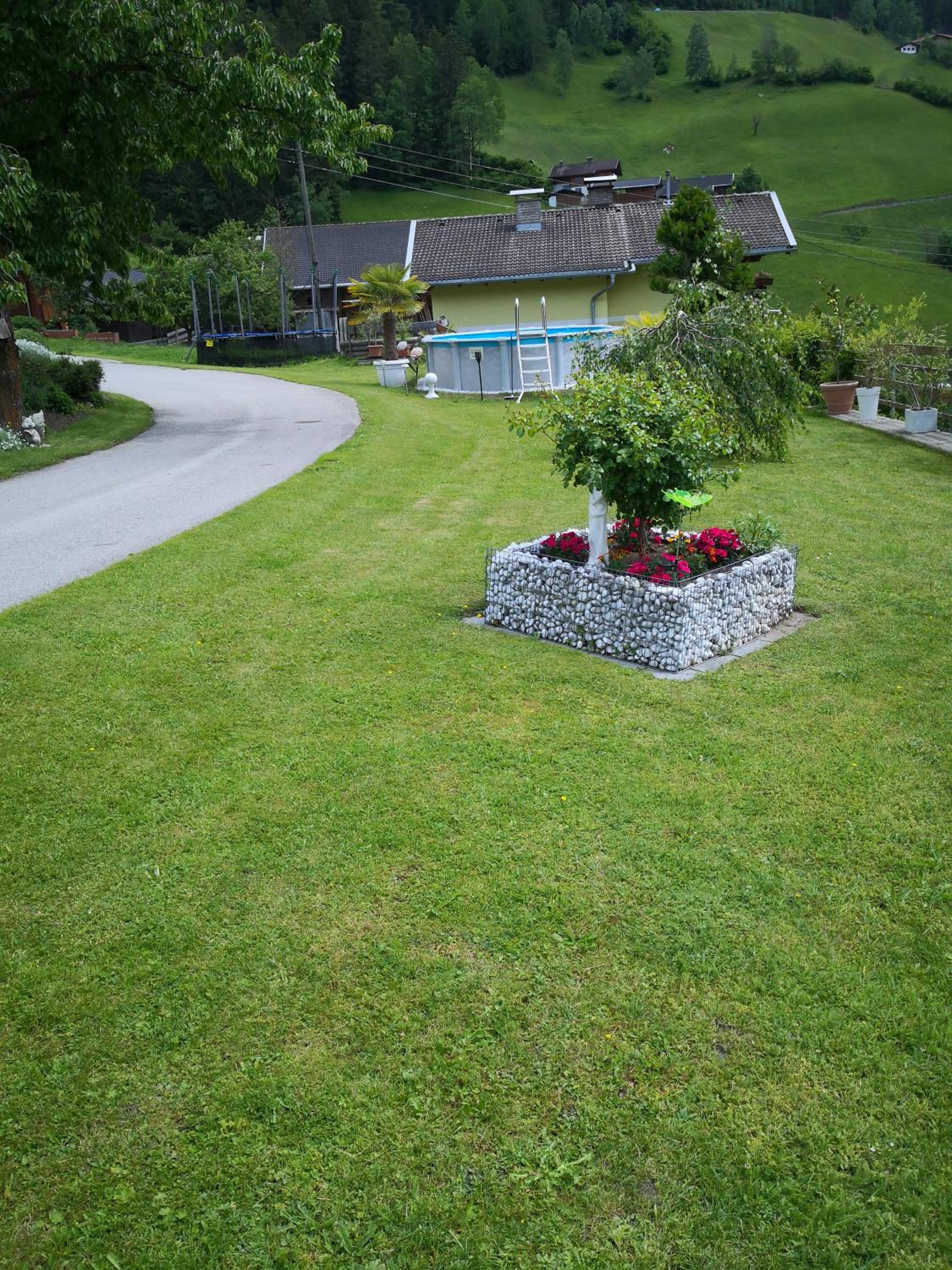 Photo 27