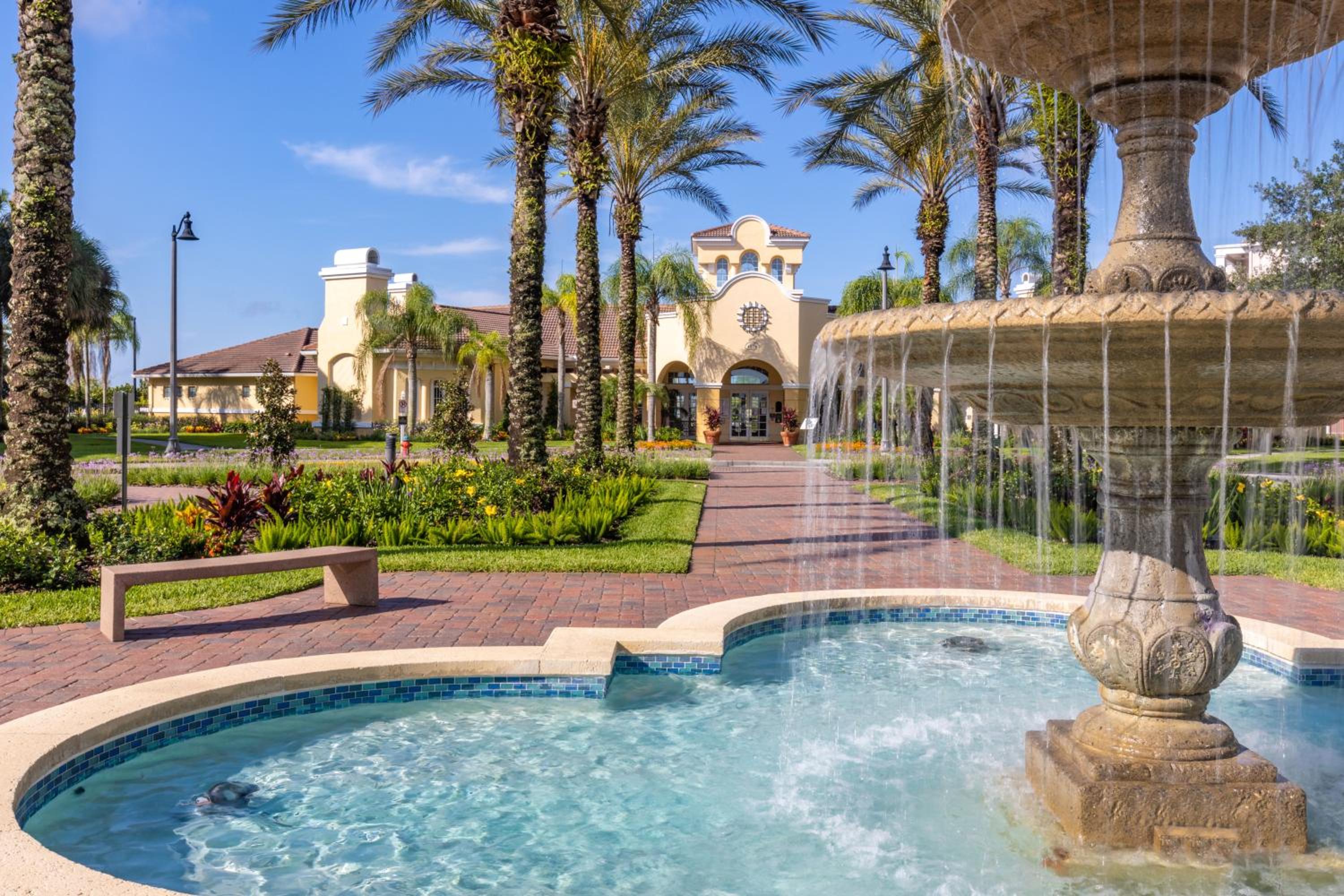 Vista Cay Resort by Millenium at Universal Blvd