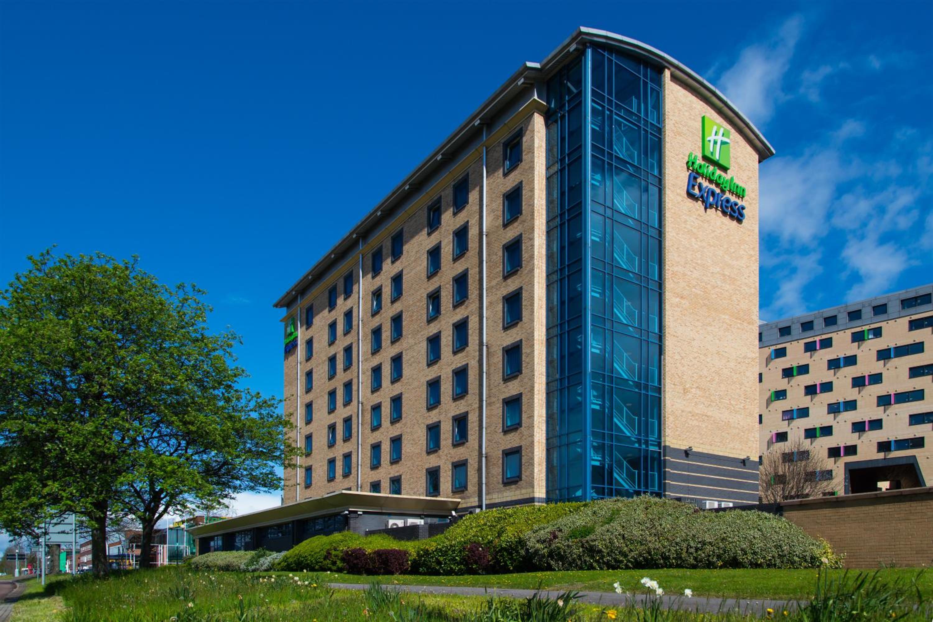 Hotel Holiday Inn Express Leeds City Centre, an IHG Hotel - Image 1