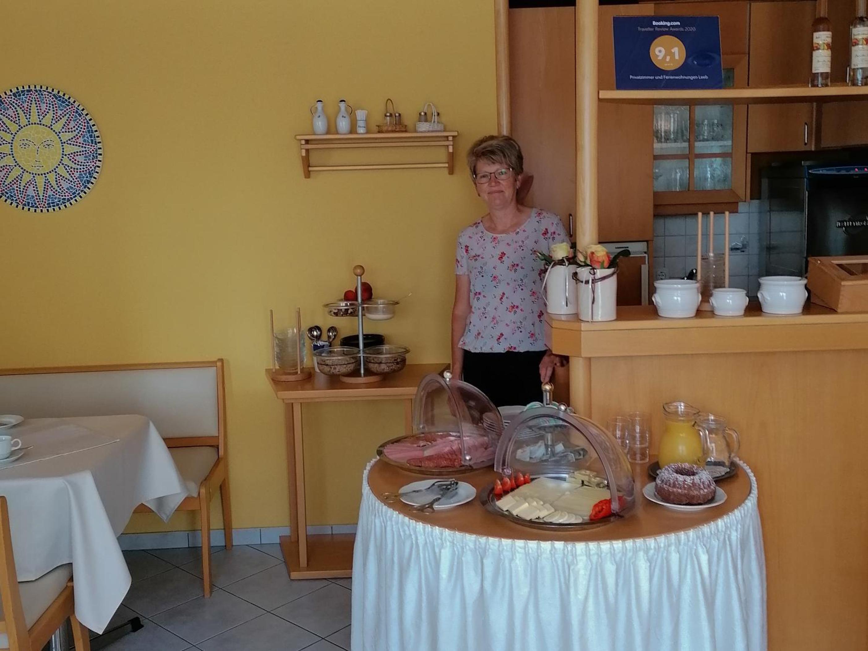 Privatzimmer und Ferienwohnungen Leeb