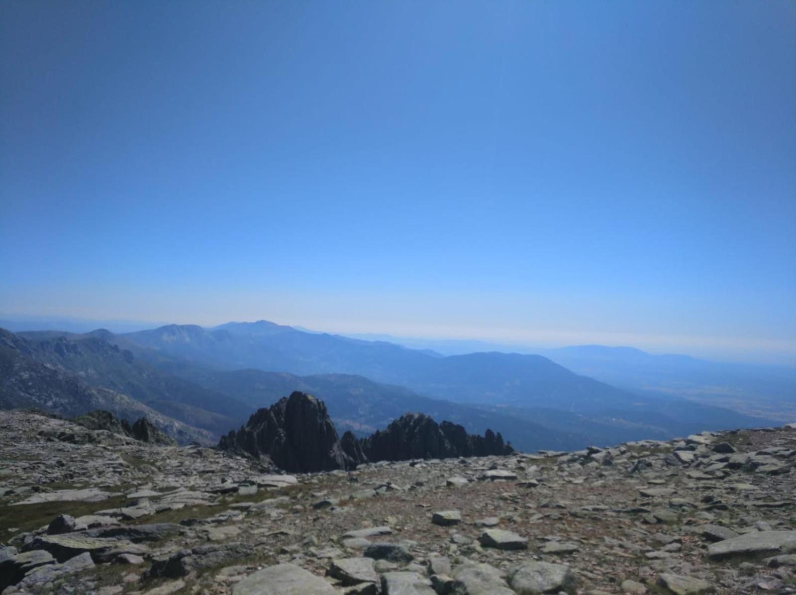 Hostal Sierra de Gredos view 2