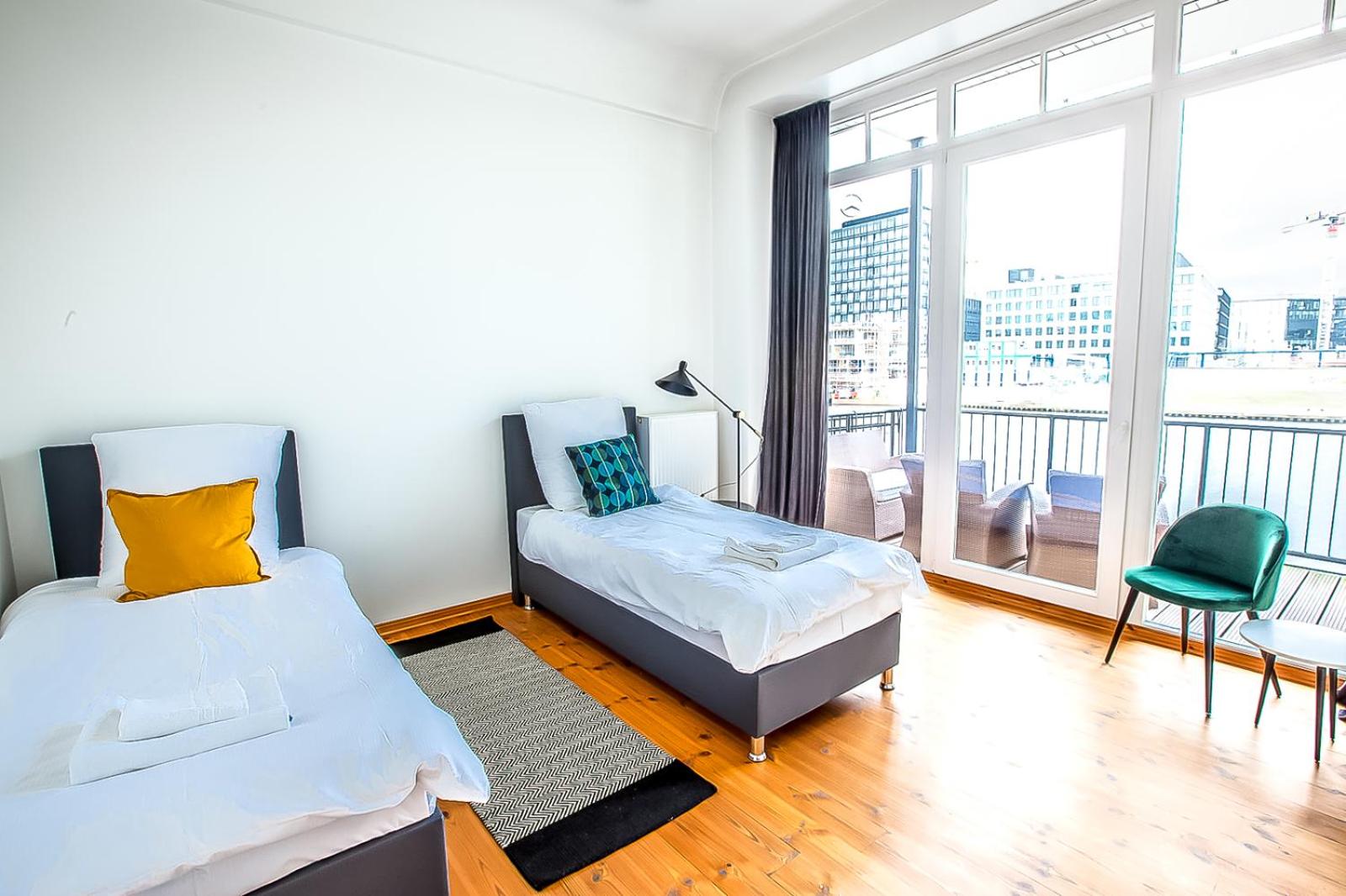 Family-friendly Waterfront Loft, 3 Bedrooms, 130 m2