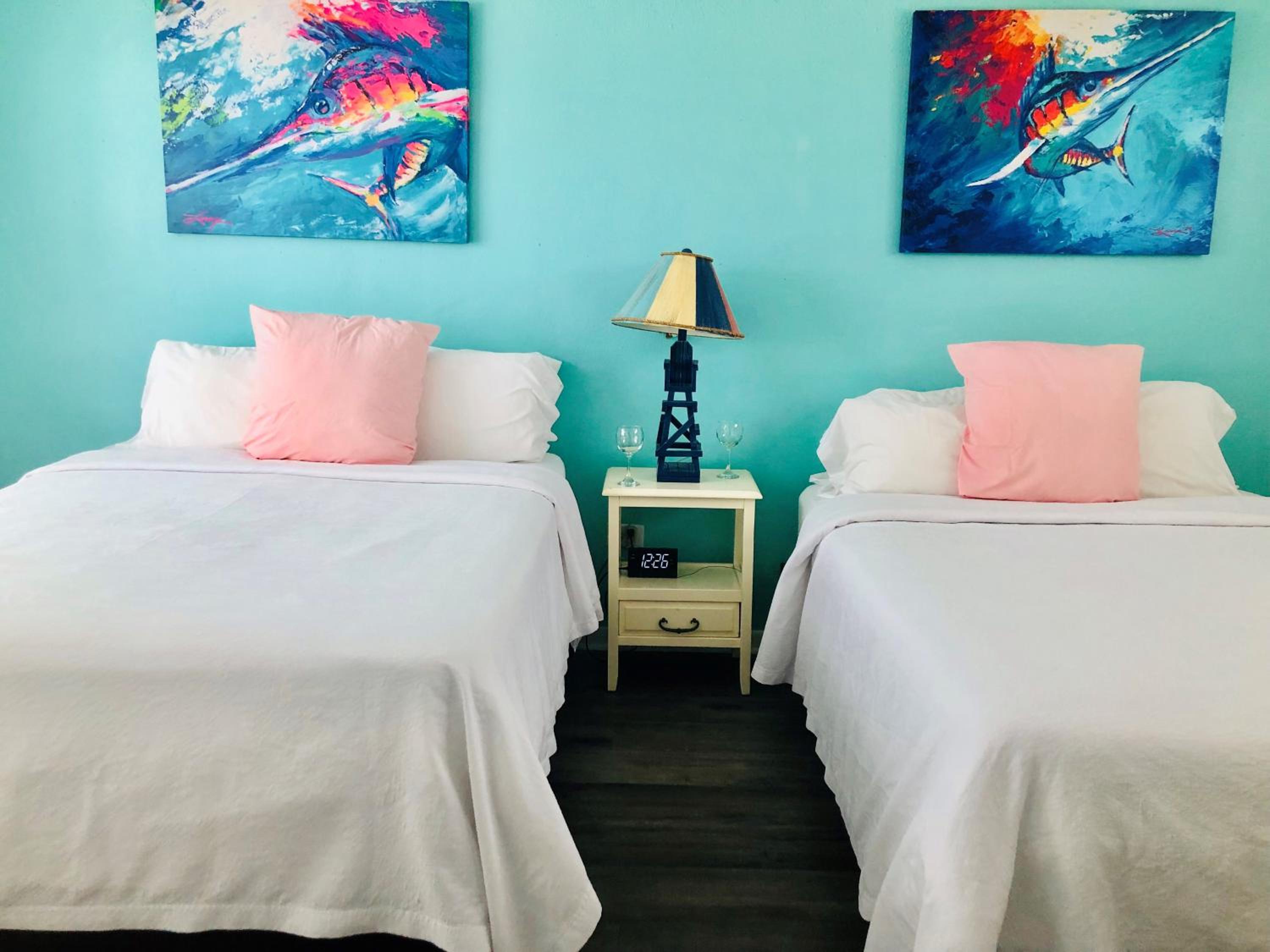 Drop Anchor Resort & Marina