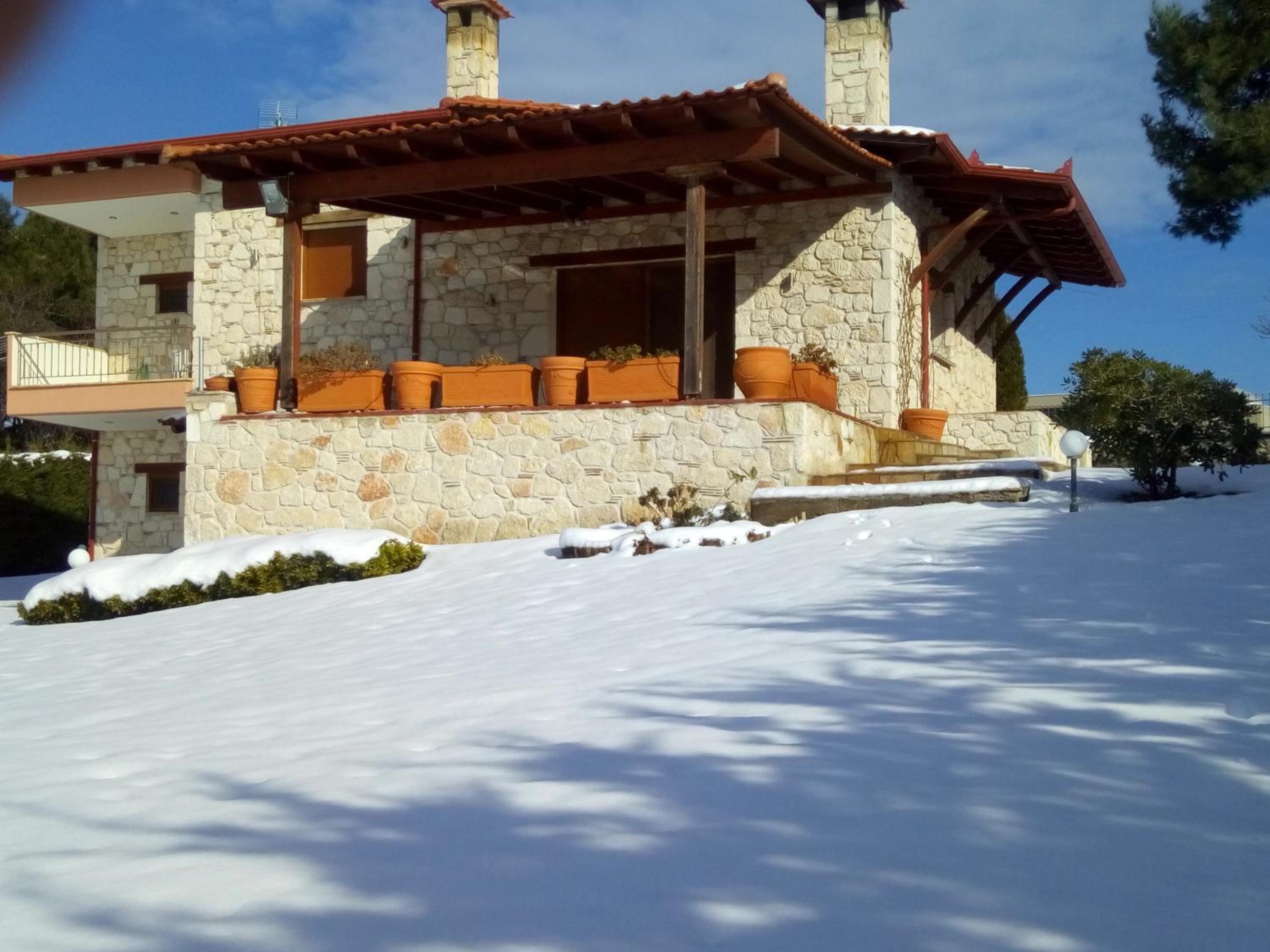 Villa Traditional Estate Heated Pool & Garden, 5 bedrooms view 2
