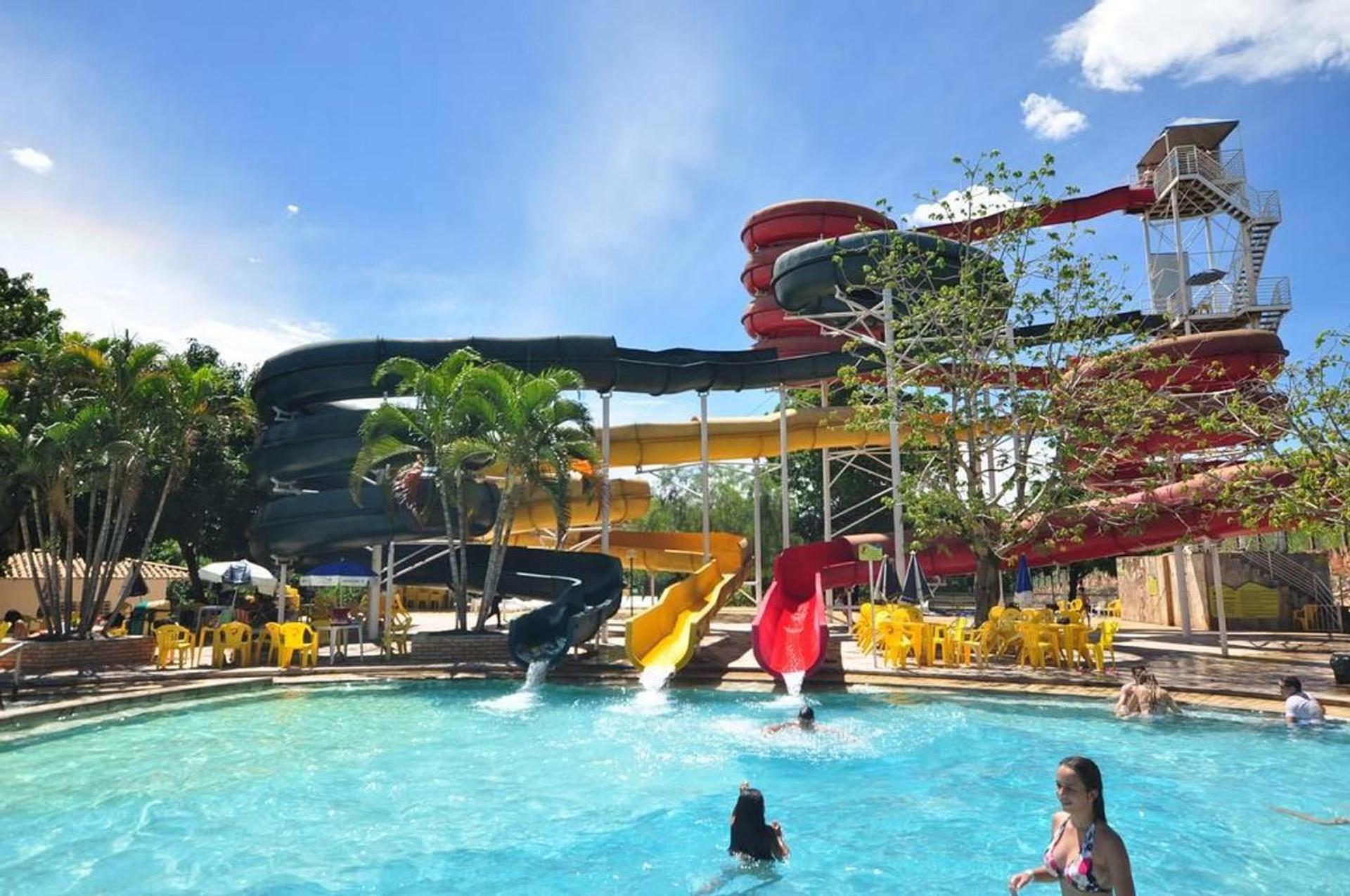 Piazza diRoma com Parque Aquático Incluso - VáciaTemporada