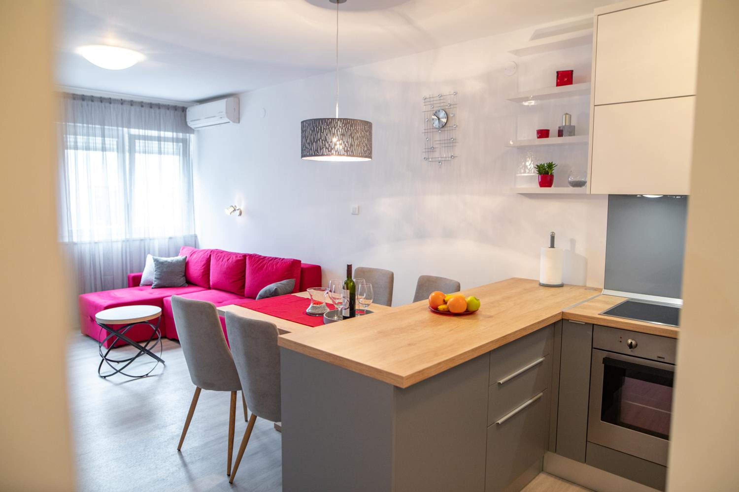 Dimani en Split — kitchen